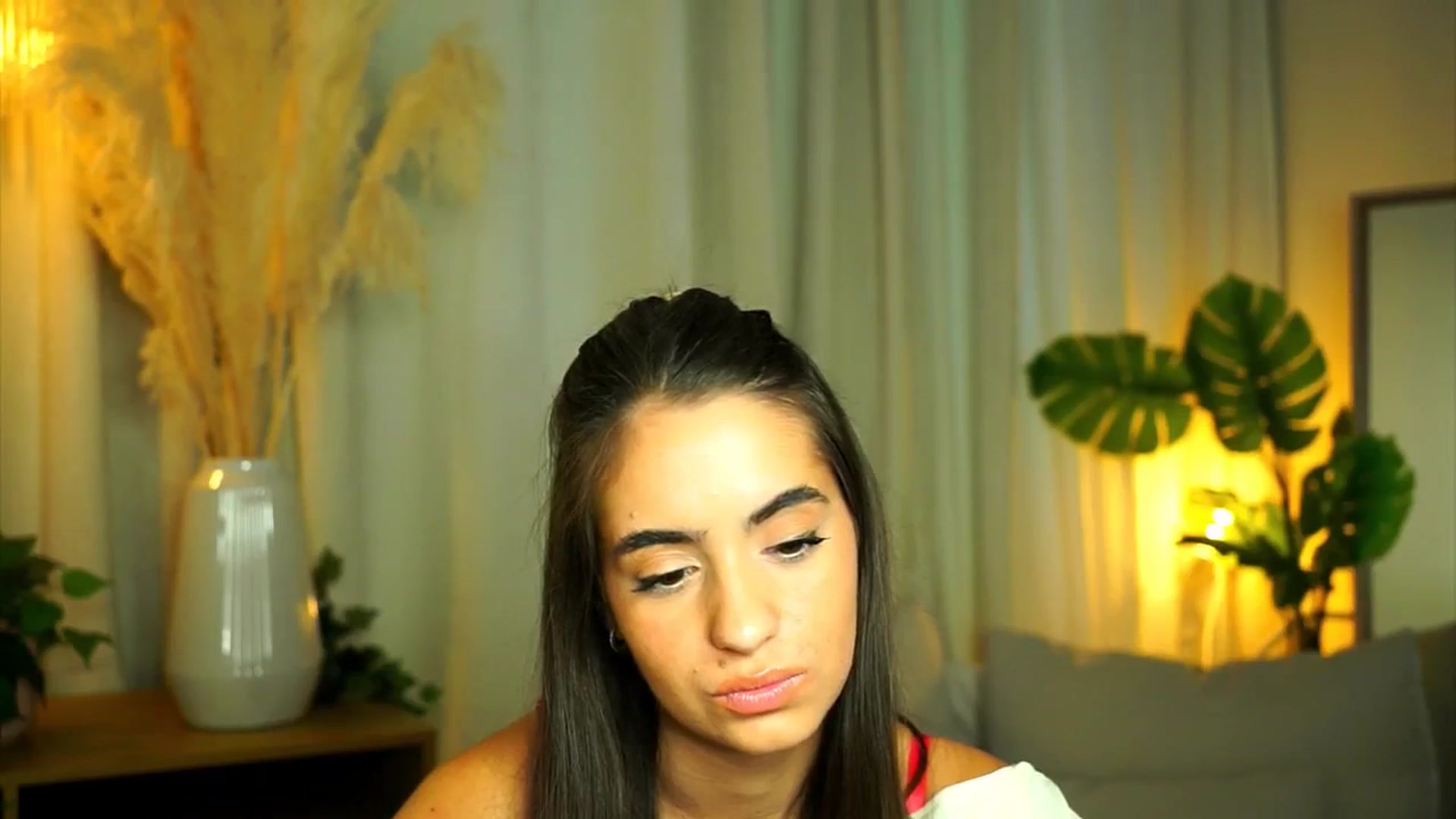 Gallery image thumbnail from milkyway_'s myfreecams stream on, 08/08/2025, 10:42 image 13 of 20