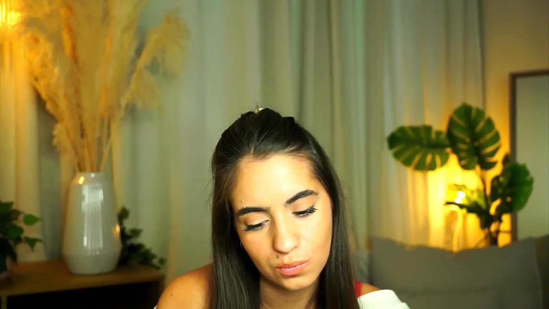 Gallery image thumbnail from milkyway_'s myfreecams stream on, 08/08/2025, 10:42 image 12 of 20