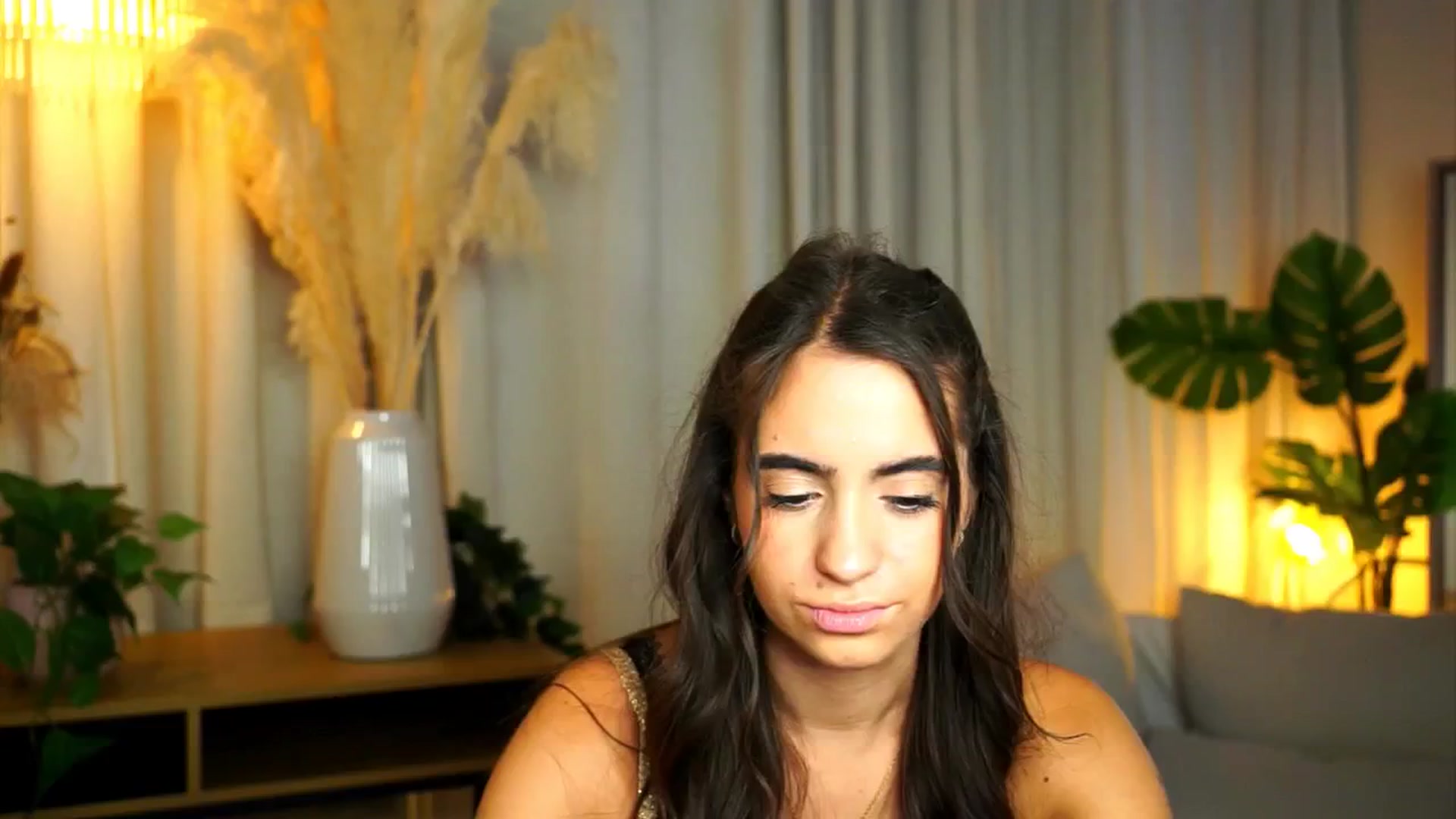 Gallery image thumbnail from milkyway_'s myfreecams stream on, 08/10/2025, 18:09 image 5 of 20