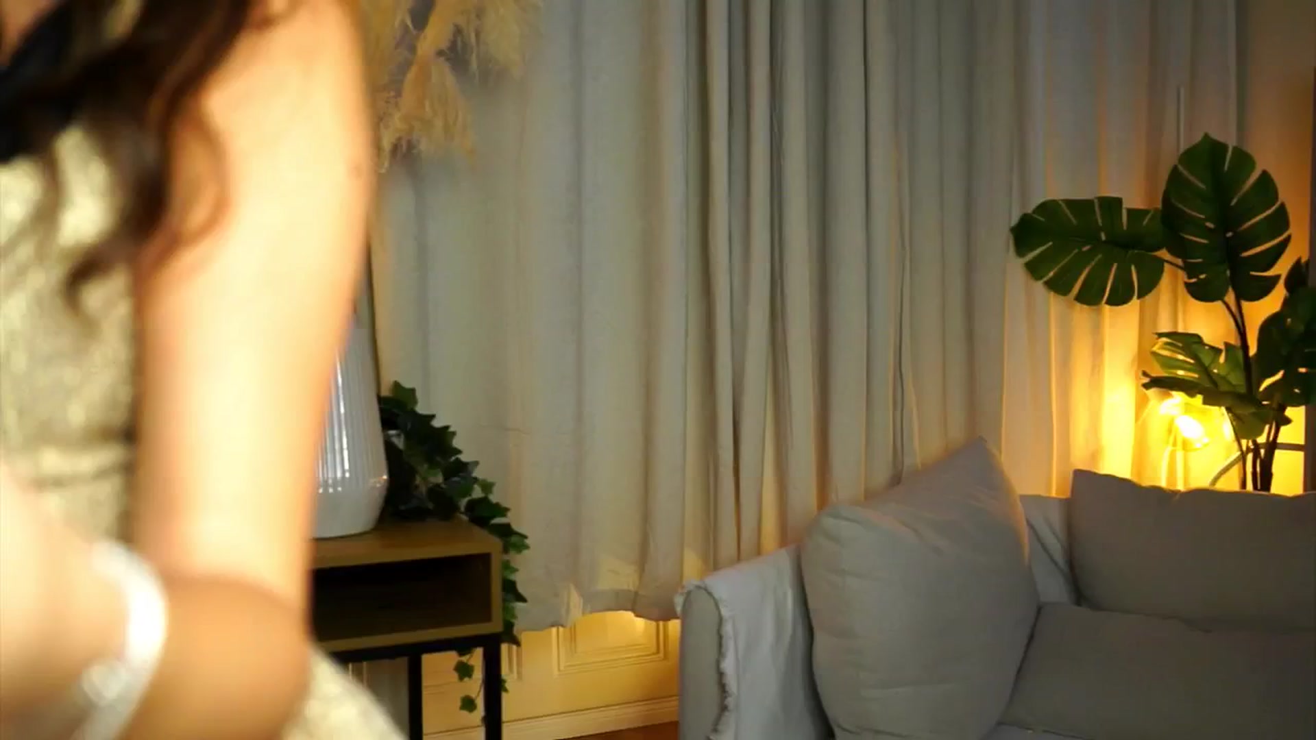 Gallery image thumbnail from milkyway_'s myfreecams stream on, 08/10/2025, 18:09 image 16 of 20