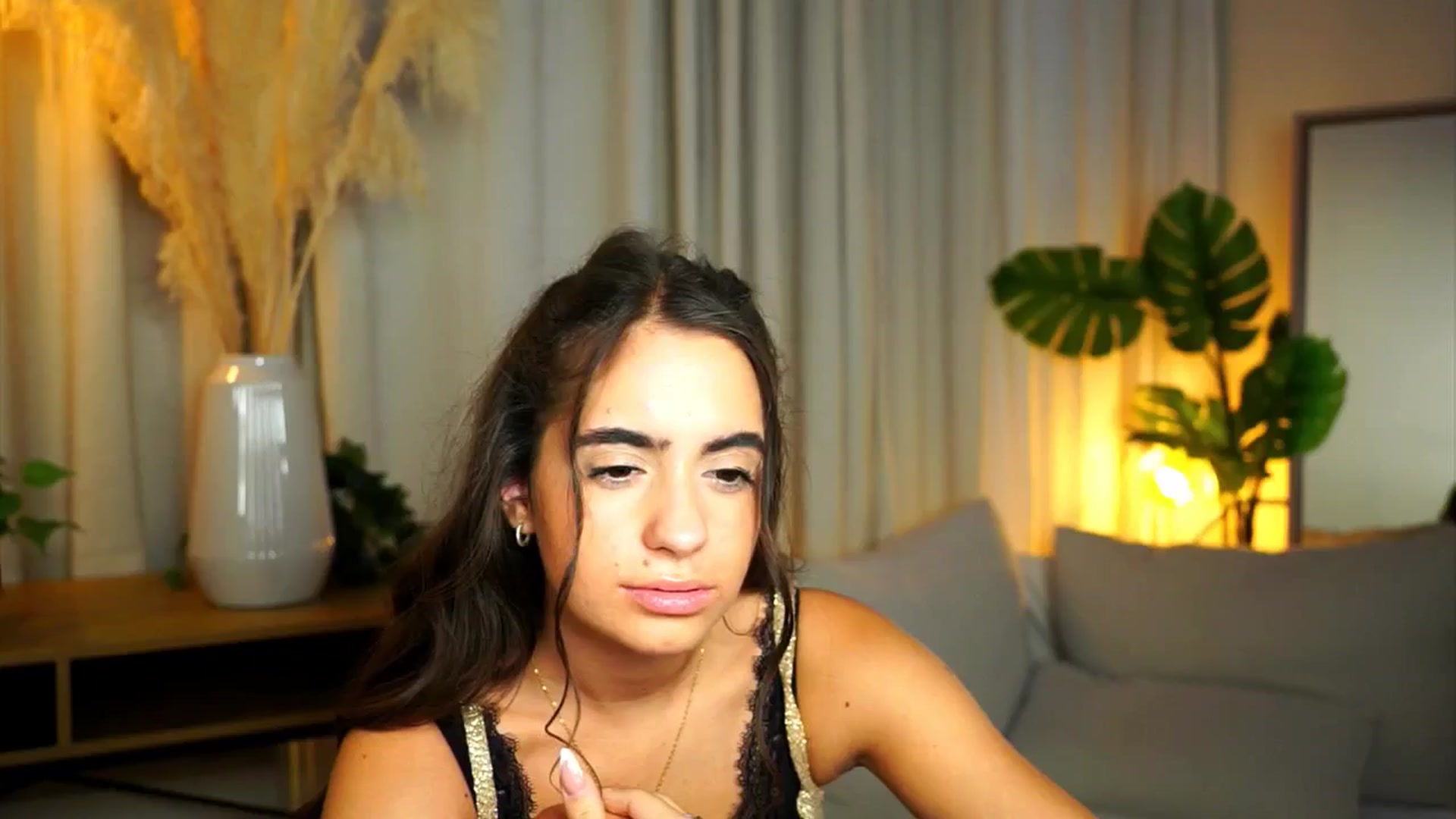 Gallery image thumbnail from milkyway_'s myfreecams stream on, 08/10/2025, 21:00 image 20 of 20