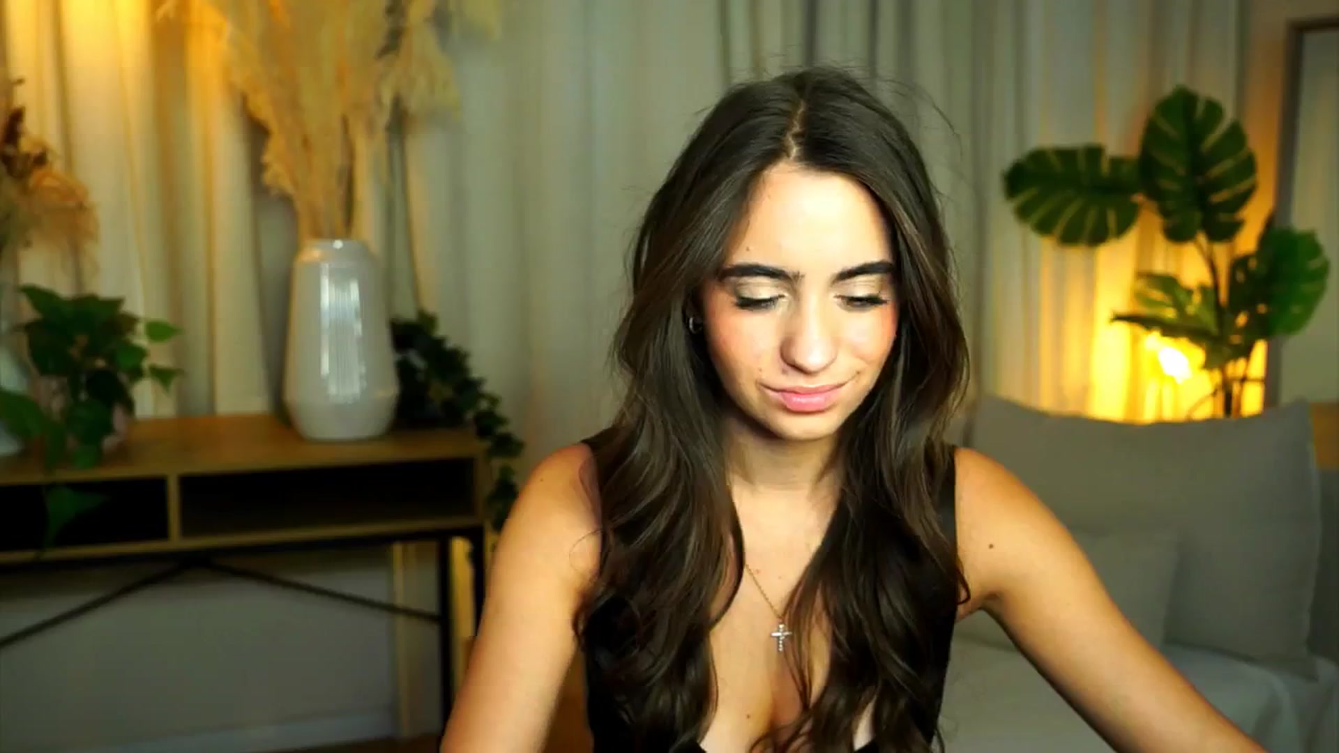 Gallery image thumbnail from milkyway_'s myfreecams stream on, 08/11/2025, 16:34 image 2 of 20