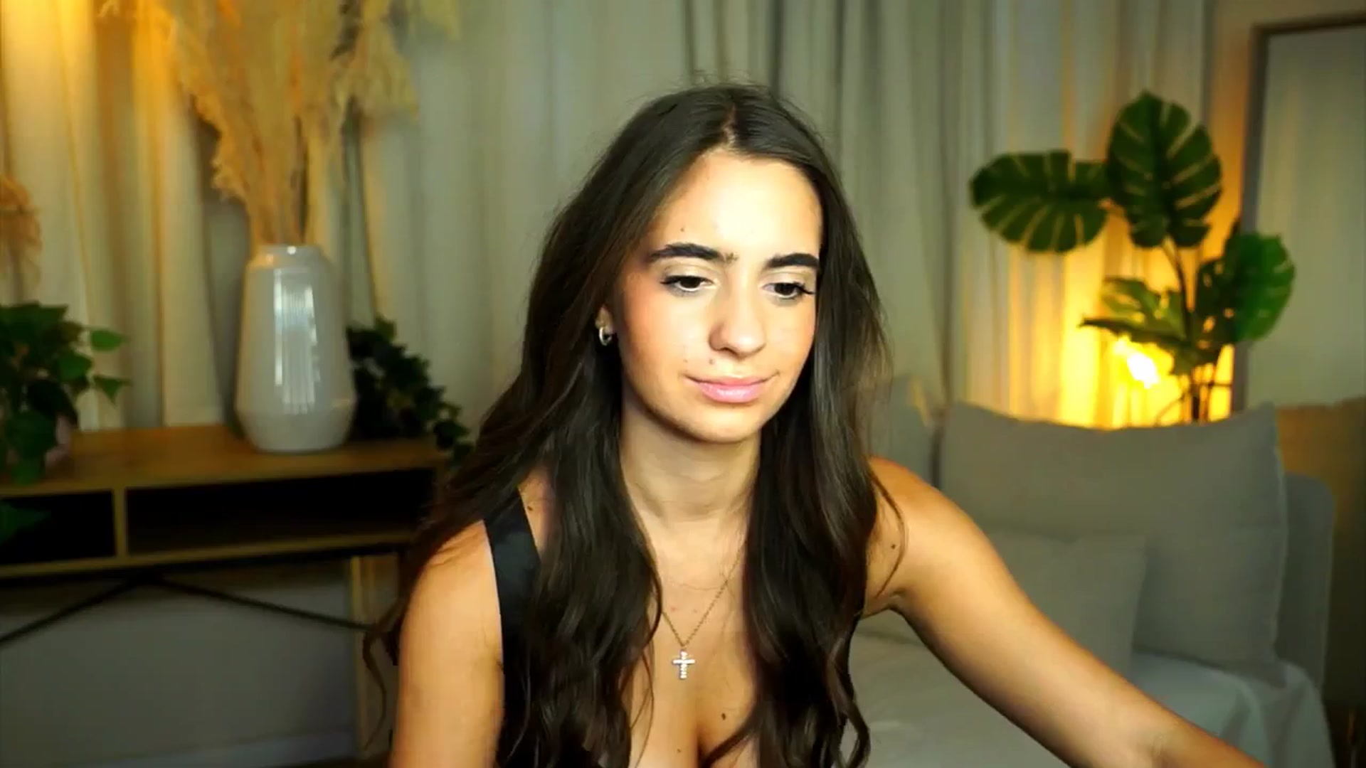 Gallery image thumbnail from milkyway_'s myfreecams stream on, 08/11/2025, 16:34 image 14 of 20
