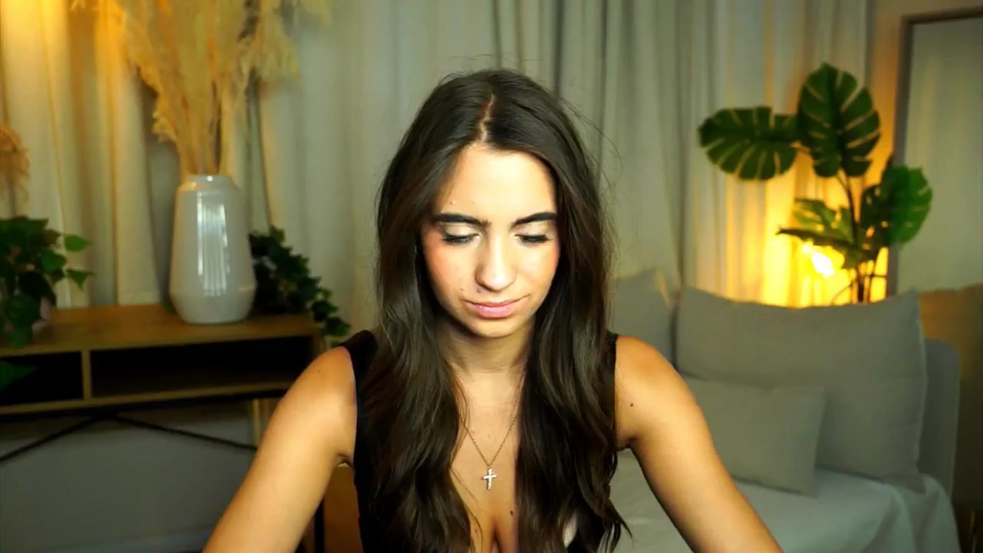 Gallery image thumbnail from milkyway_'s myfreecams stream on, 08/11/2025, 16:34 image 6 of 20