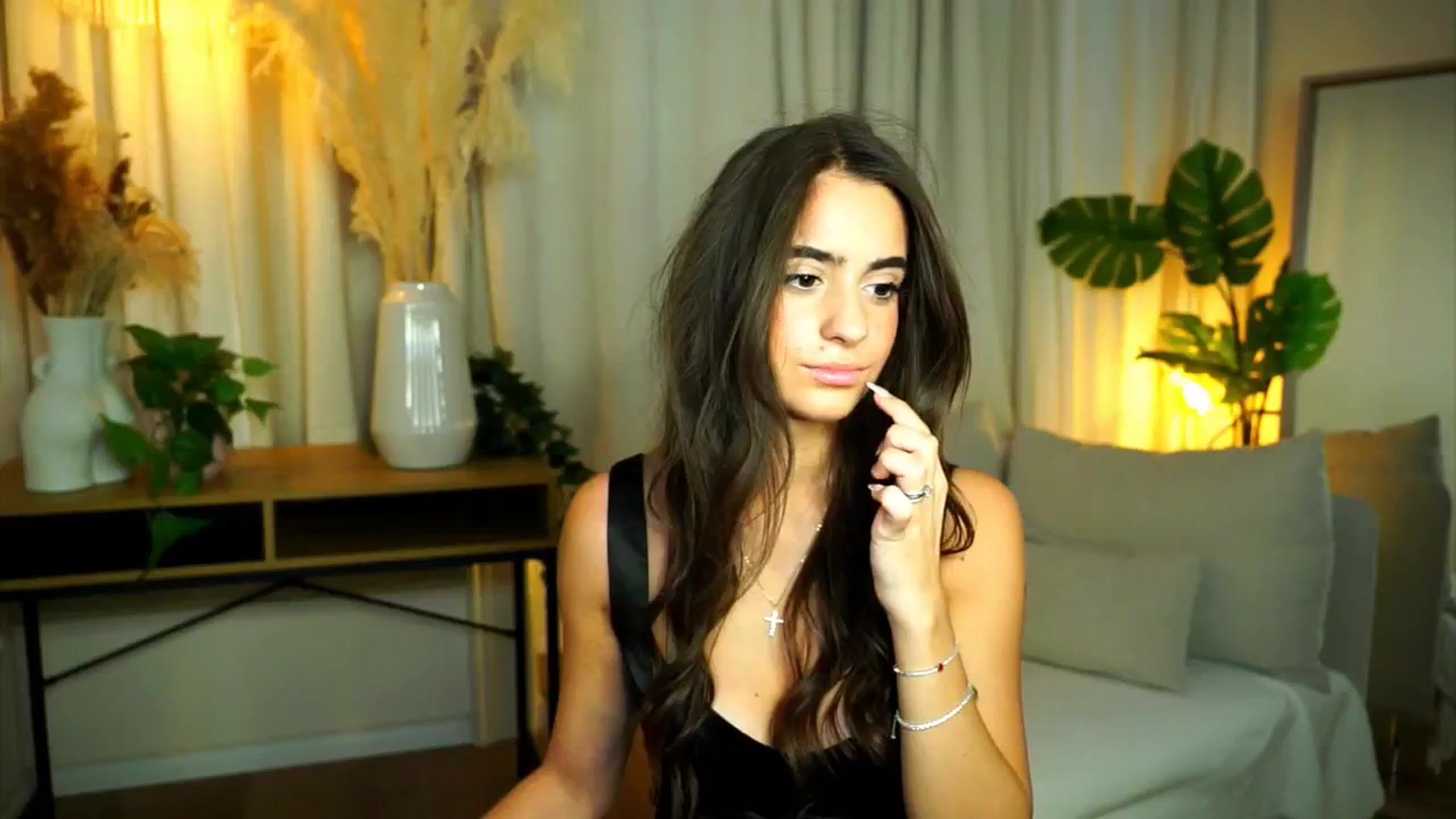 Gallery image thumbnail from milkyway_'s myfreecams stream on, 08/11/2025, 16:34 image 1 of 20