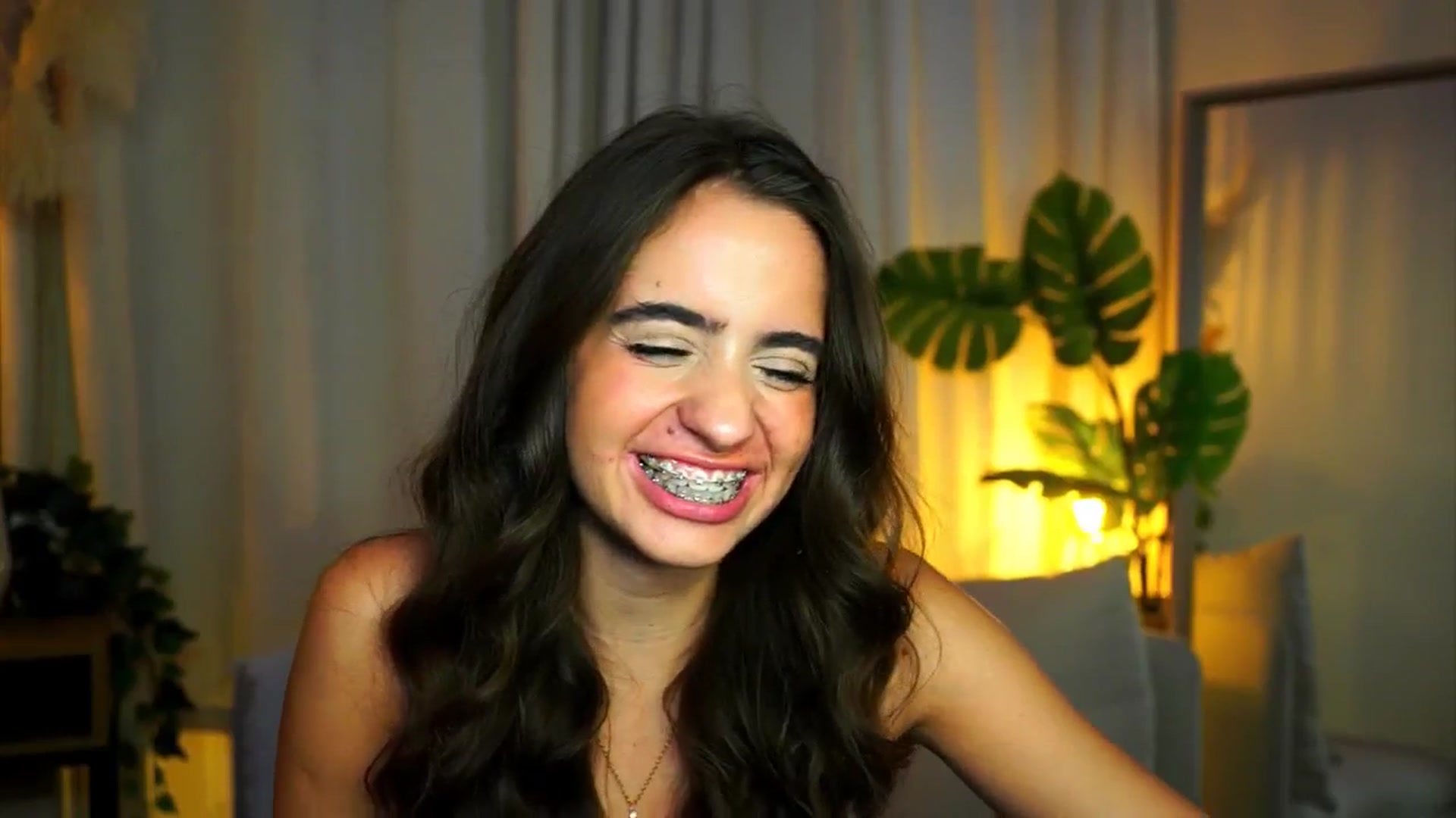 Gallery image thumbnail from milkyway_'s myfreecams stream on, 08/14/2025, 18:39 image 15 of 20
