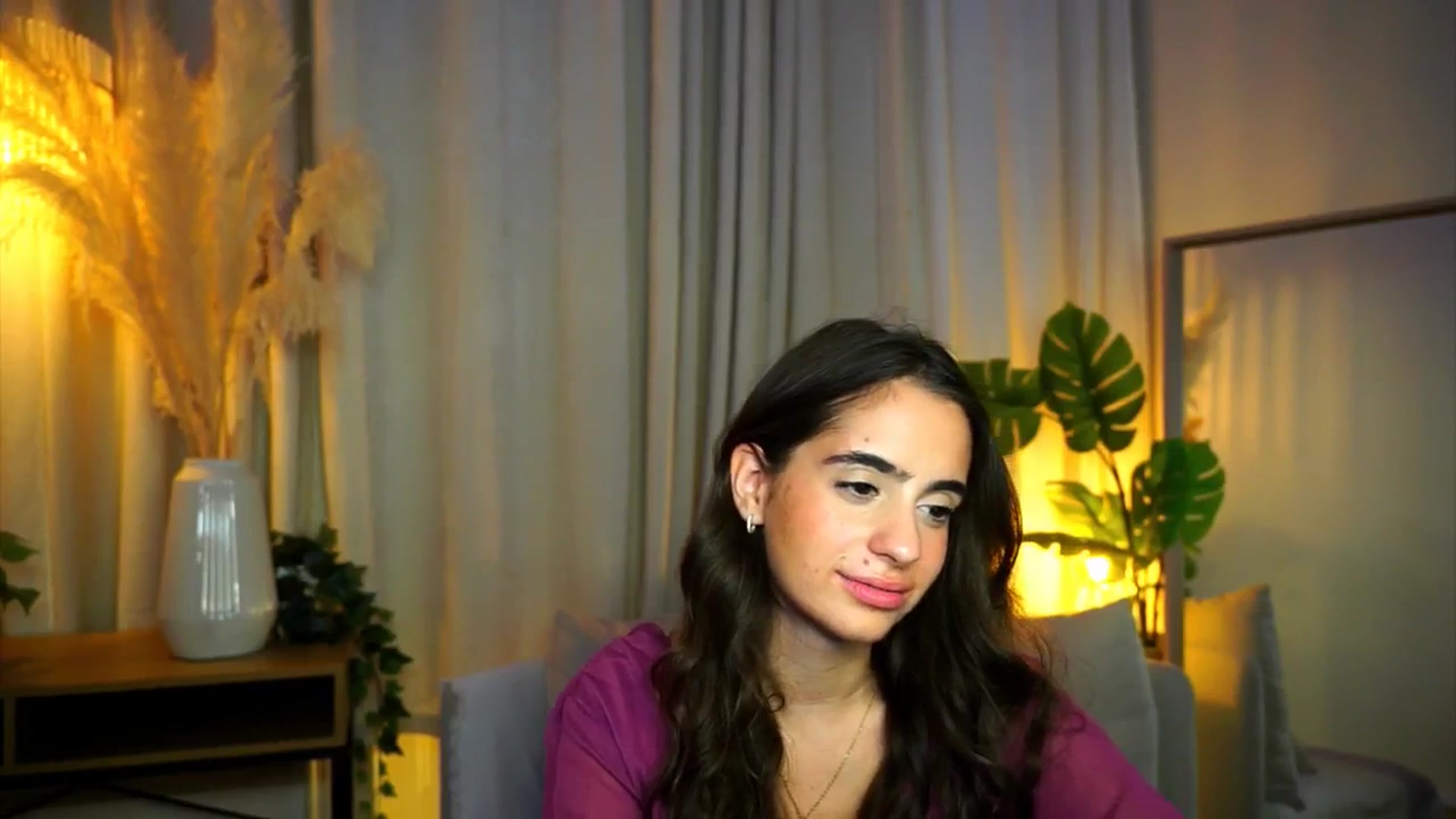 Gallery image thumbnail from milkyway_'s myfreecams stream on, 08/14/2025, 20:58 image 16 of 20