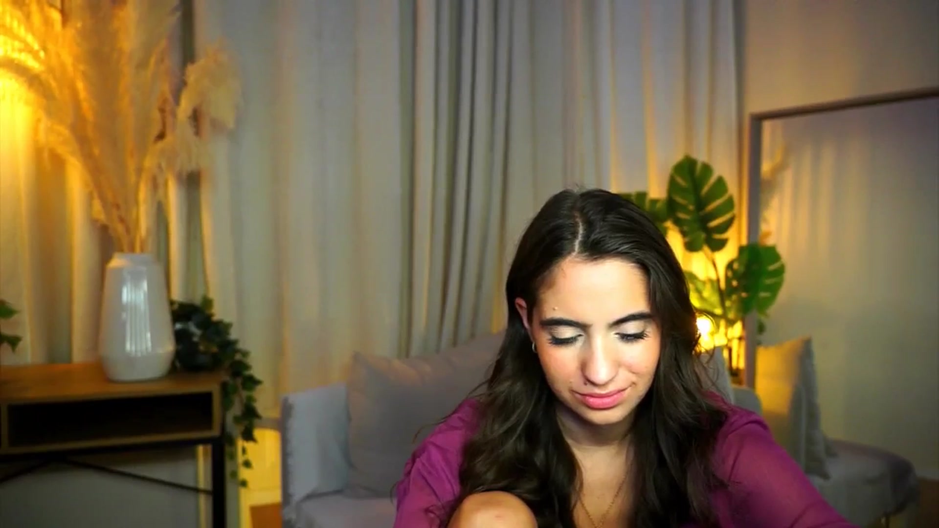 Gallery image thumbnail from milkyway_'s myfreecams stream on, 08/14/2025, 20:58 image 18 of 20