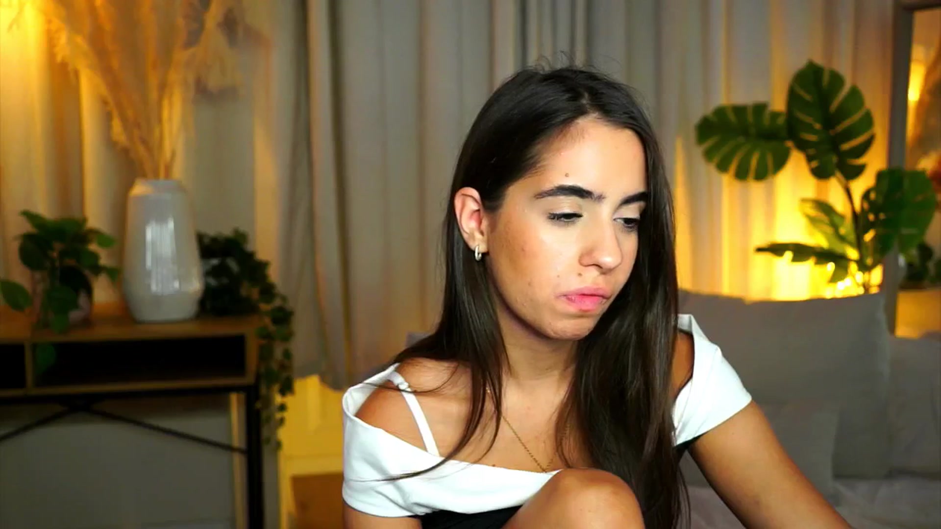 Gallery image thumbnail from milkyway_'s myfreecams stream on, 08/18/2025, 20:20 image 3 of 20