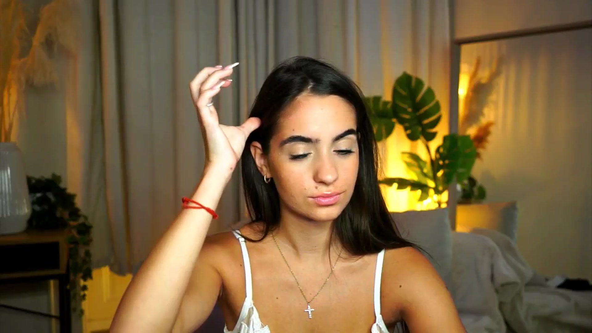 Gallery image thumbnail from milkyway_'s myfreecams stream on, 08/18/2025, 21:24 image 18 of 20