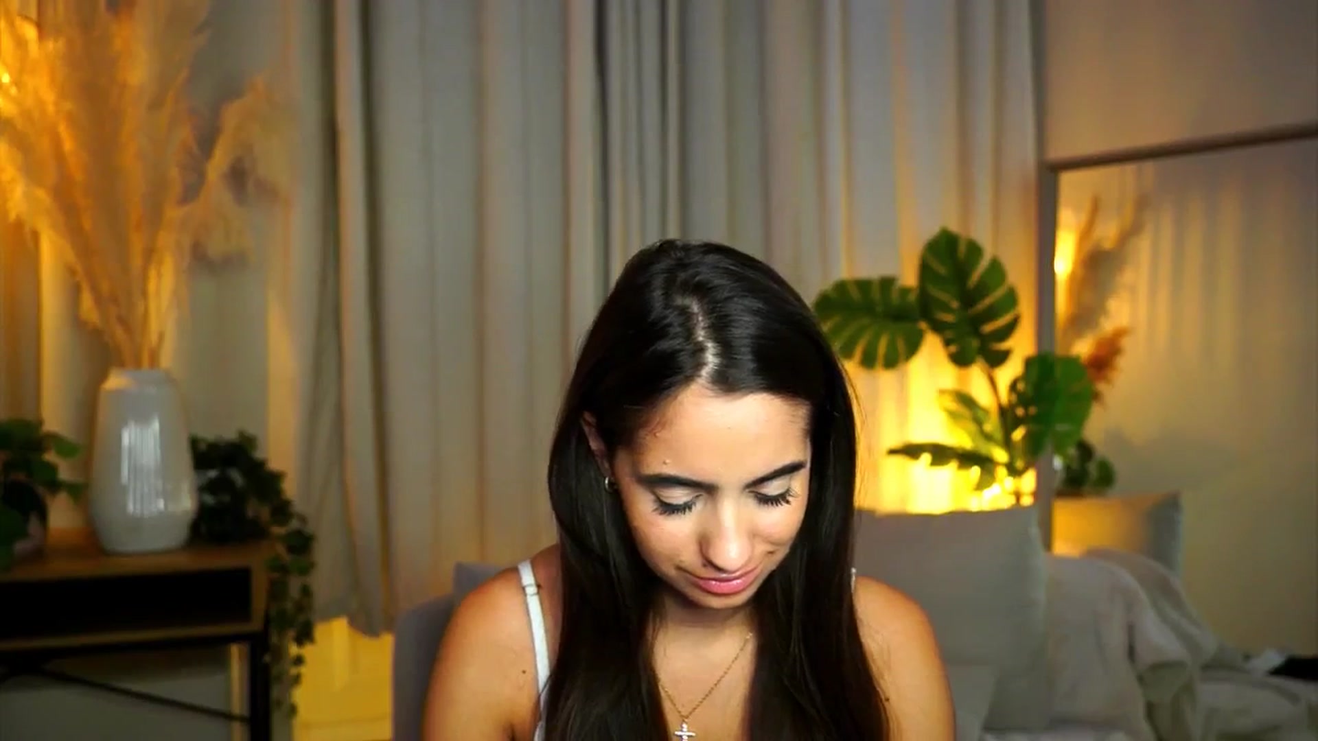 Gallery image thumbnail from milkyway_'s myfreecams stream on, 08/18/2025, 21:24 image 20 of 20