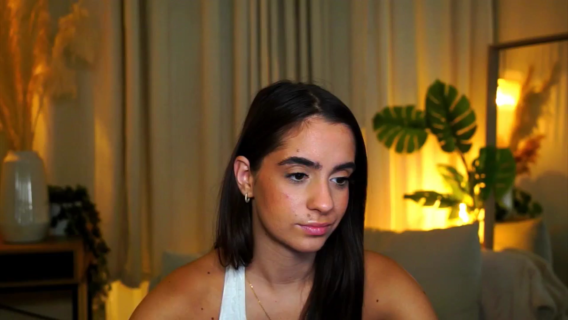 Gallery image thumbnail from milkyway_'s myfreecams stream on, 08/24/2025, 19:43 image 7 of 20