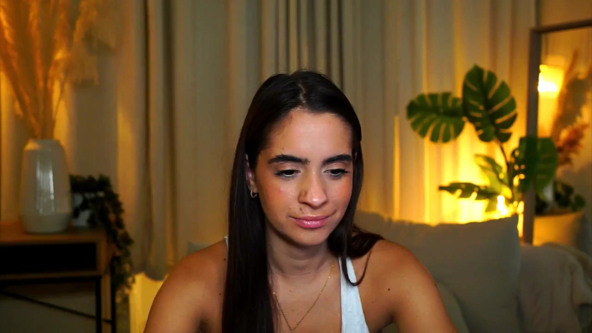 Gallery image thumbnail from milkyway_'s myfreecams stream on, 08/24/2025, 19:43 image 17 of 20