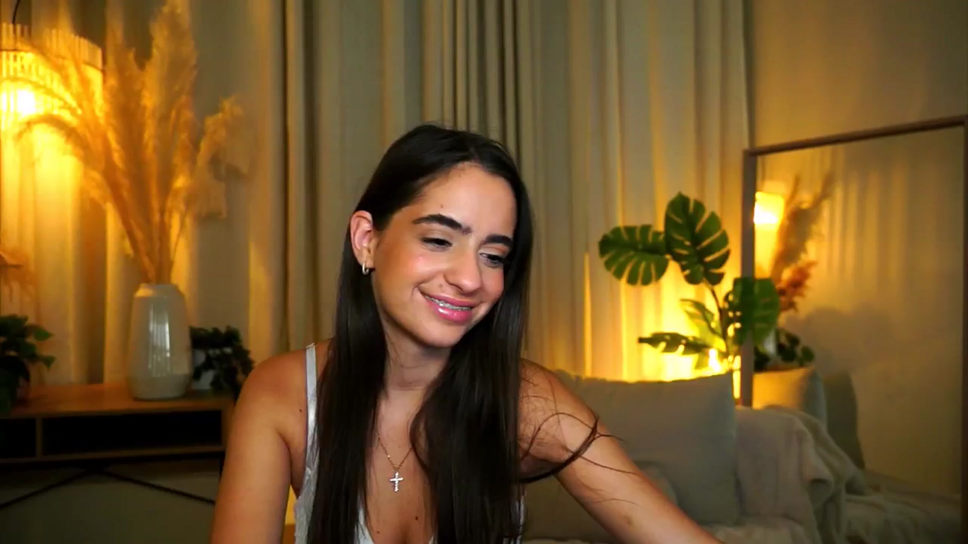 Gallery image thumbnail from milkyway_'s myfreecams stream on, 08/24/2025, 21:26 image 3 of 20