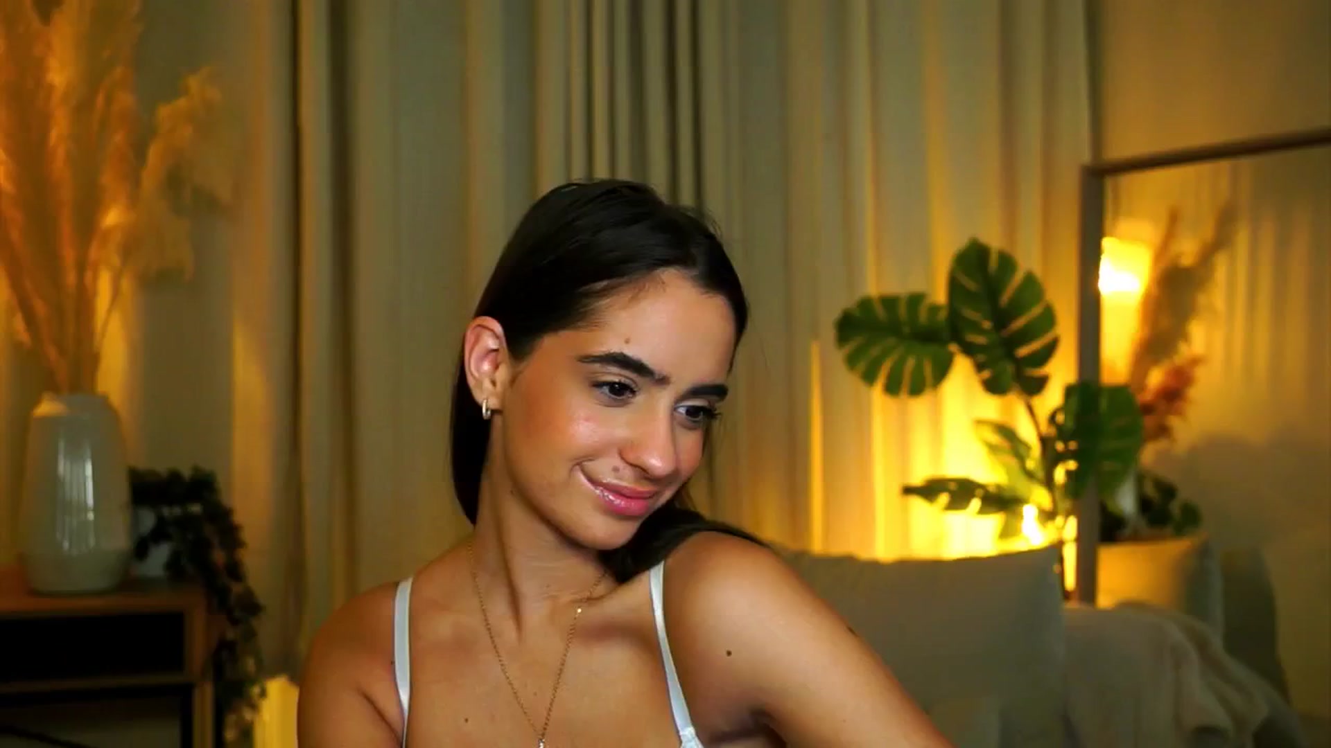Gallery image thumbnail from milkyway_'s myfreecams stream on, 08/24/2025, 21:26 image 20 of 20