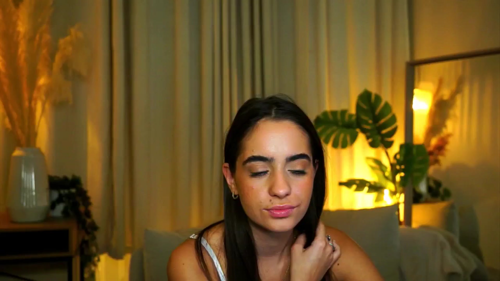 Gallery image thumbnail from milkyway_'s myfreecams stream on, 08/24/2025, 21:26 image 19 of 20