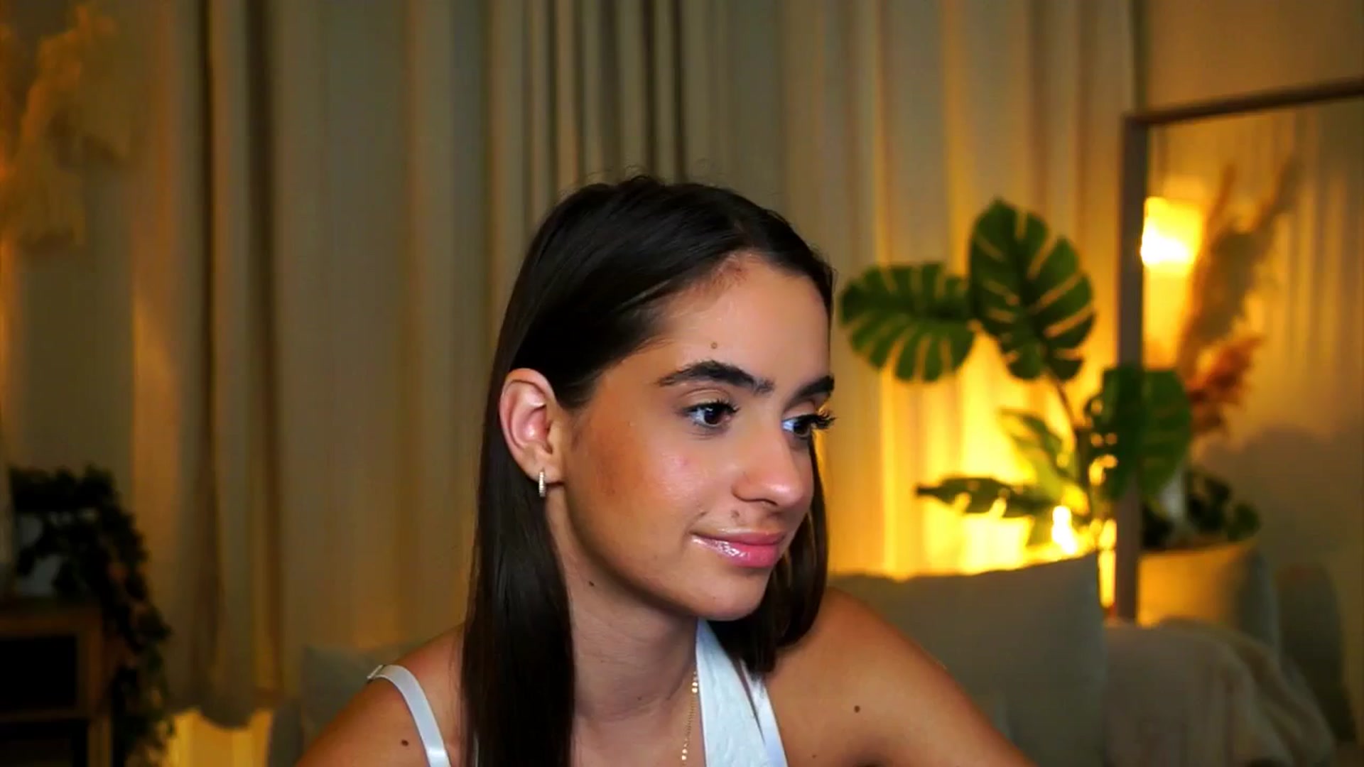 Gallery image thumbnail from milkyway_'s myfreecams stream on, 08/24/2025, 21:26 image 12 of 20