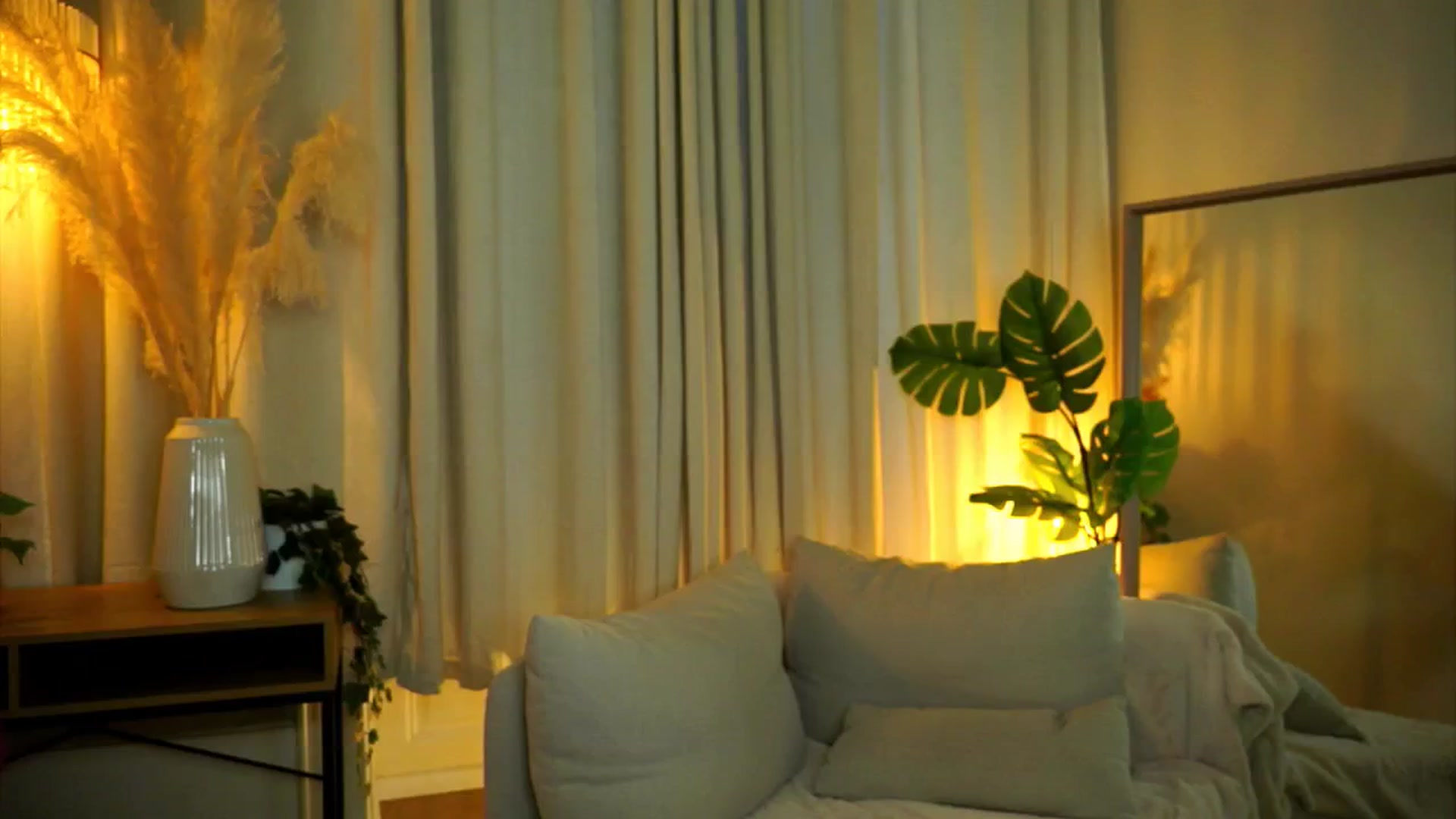 Gallery image thumbnail from milkyway_'s myfreecams stream on, 08/25/2025, 16:51 image 1 of 20