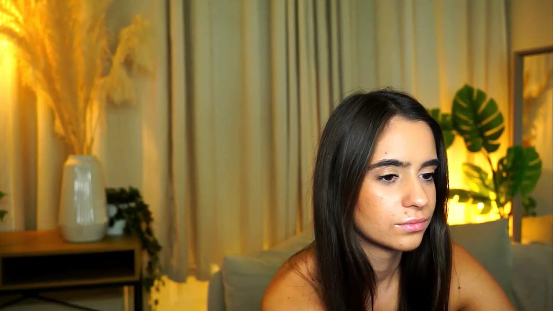 Gallery image thumbnail from milkyway_'s myfreecams stream on, 08/25/2025, 17:59 image 16 of 20