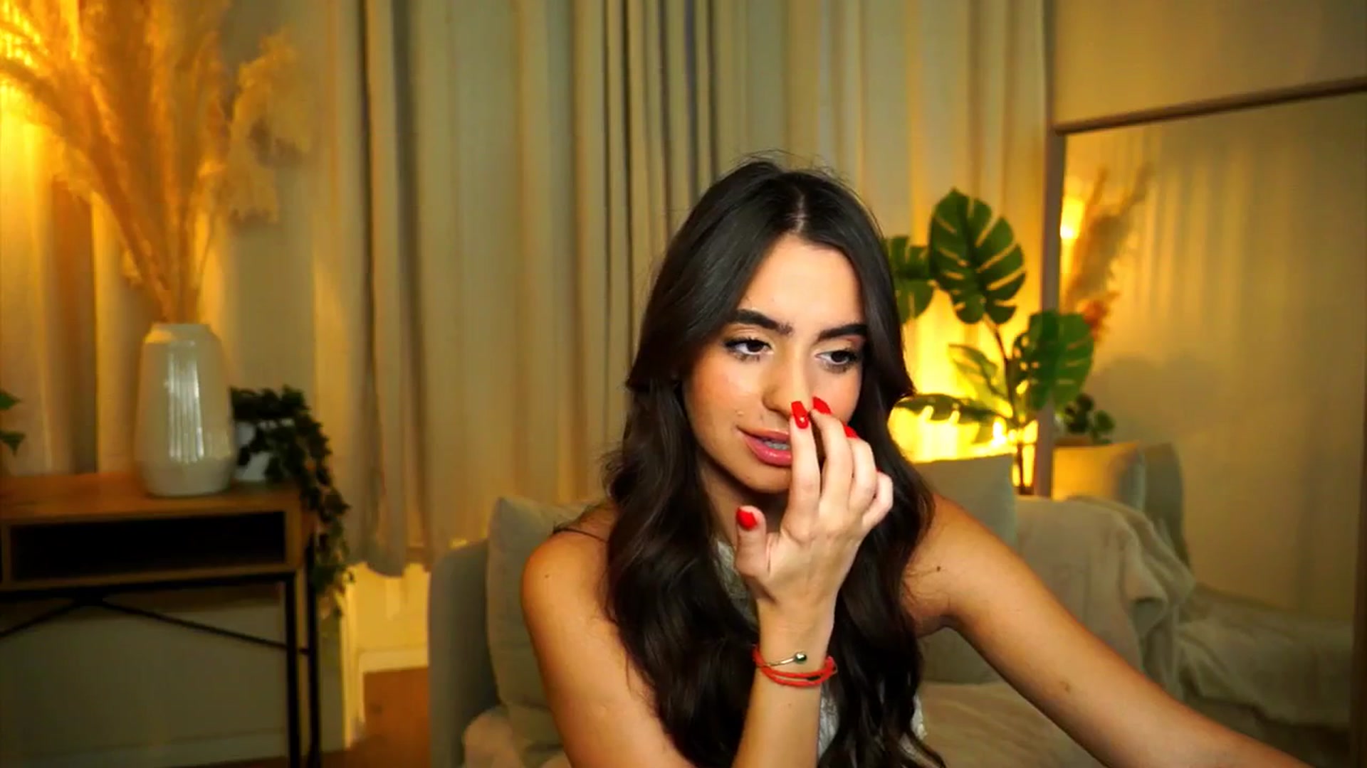 Gallery image thumbnail from milkyway_'s myfreecams stream on, 08/26/2025, 17:23 image 9 of 20