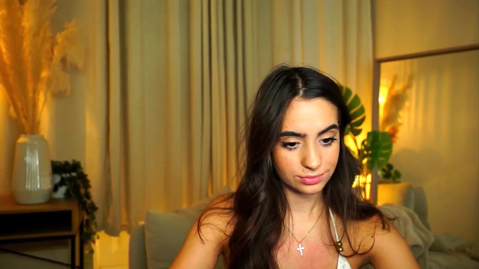 Gallery image thumbnail from milkyway_'s myfreecams stream on, 08/26/2025, 18:34 image 15 of 20
