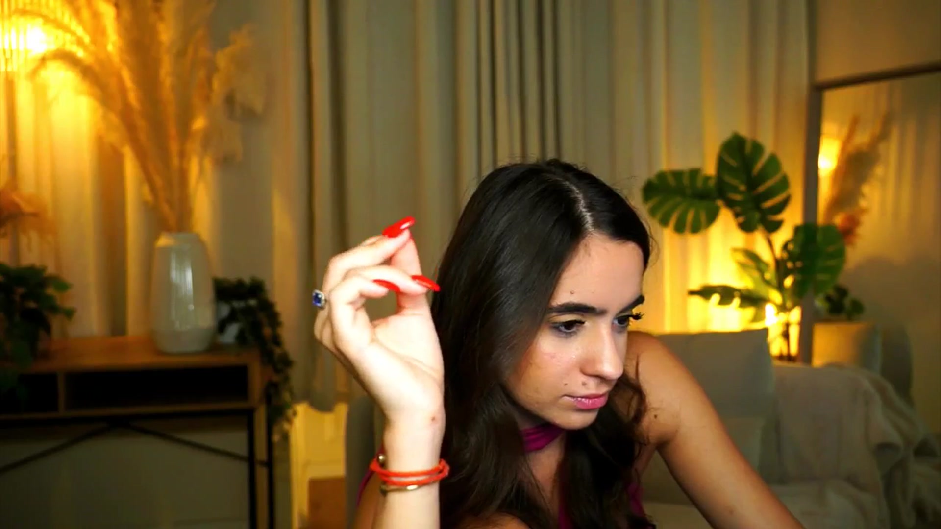 Gallery image thumbnail from milkyway_'s myfreecams stream on, 08/28/2025, 19:34 image 15 of 20