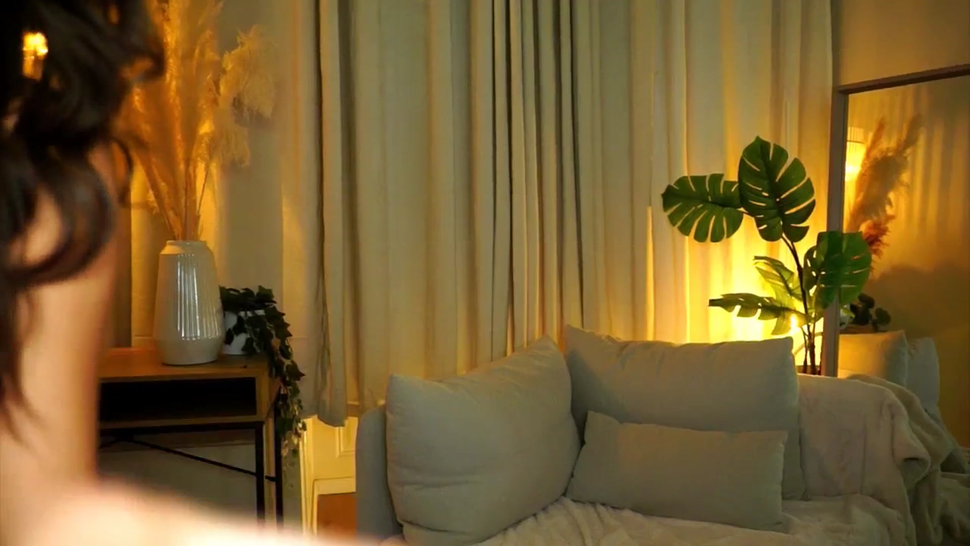 Gallery image thumbnail from milkyway_'s myfreecams stream on, 08/28/2025, 19:34 image 18 of 20