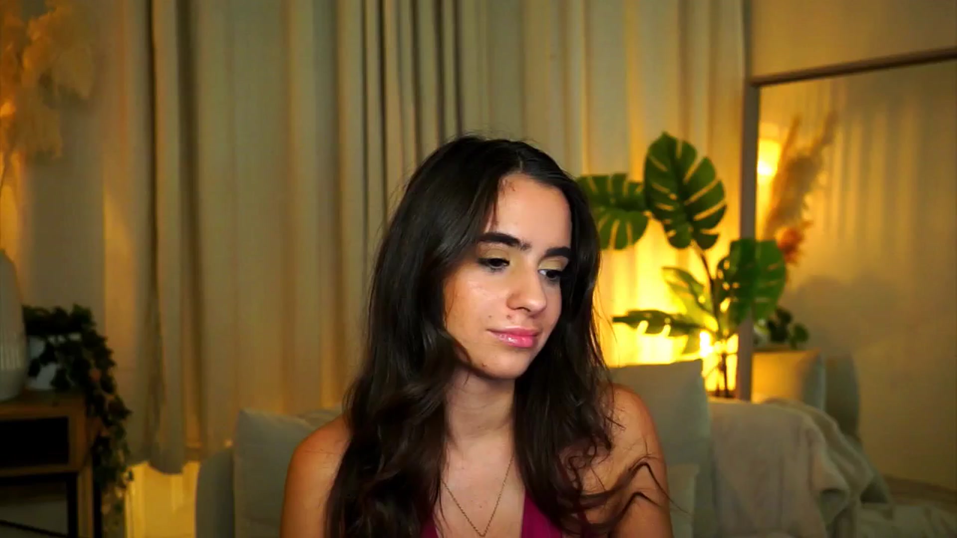 Gallery image thumbnail from milkyway_'s myfreecams stream on, 08/28/2025, 20:46 image 6 of 20