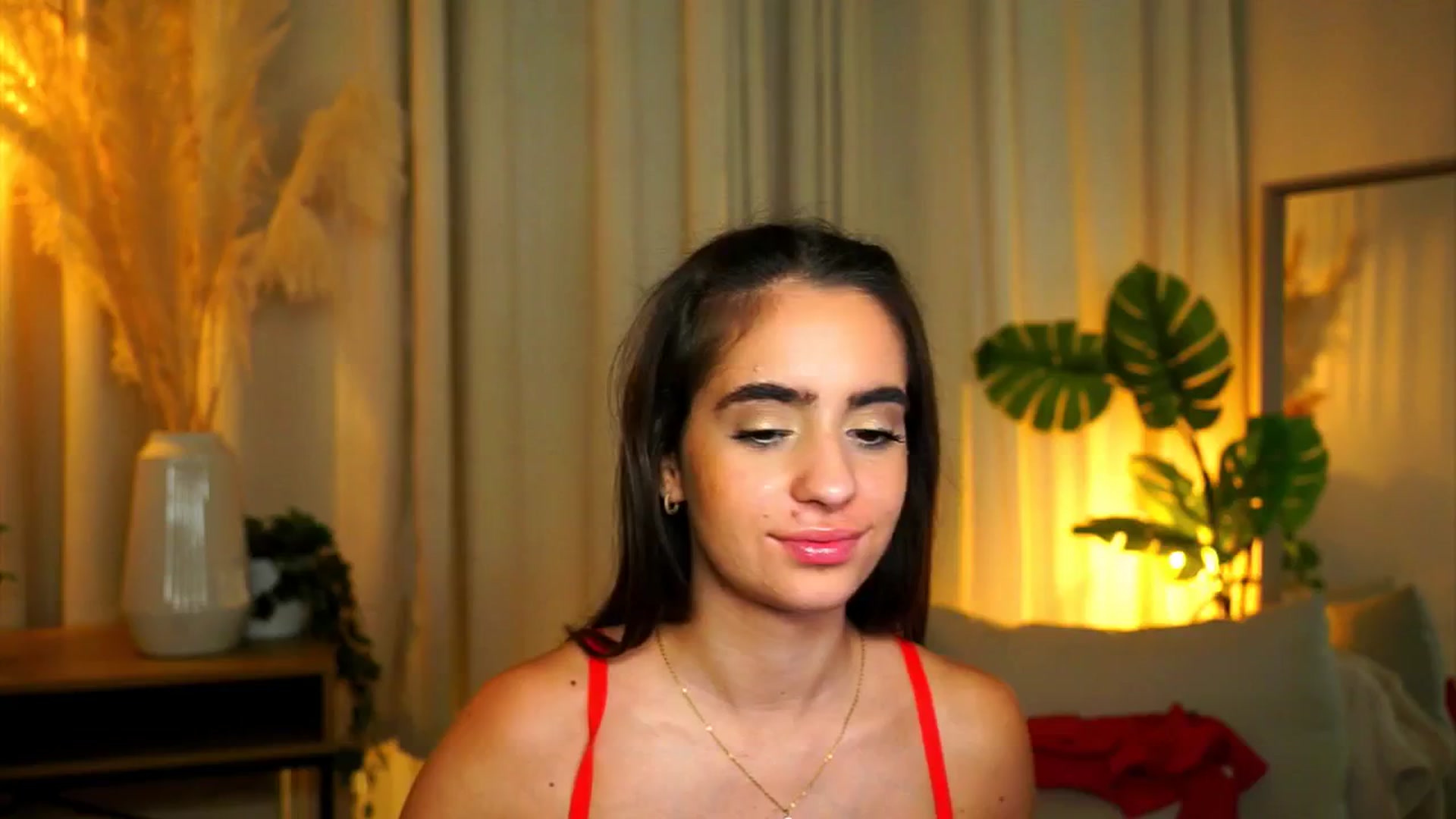 Gallery image thumbnail from milkyway_'s myfreecams stream on, 08/29/2025, 21:09 image 14 of 20
