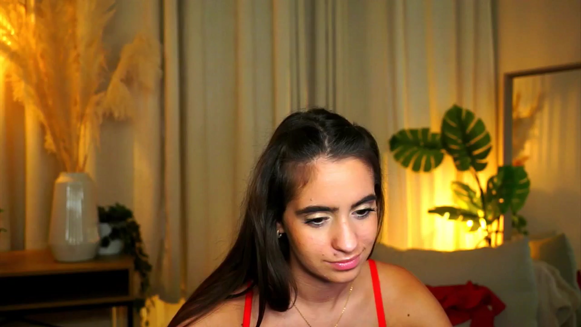 Gallery image thumbnail from milkyway_'s myfreecams stream on, 08/29/2025, 21:09 image 16 of 20