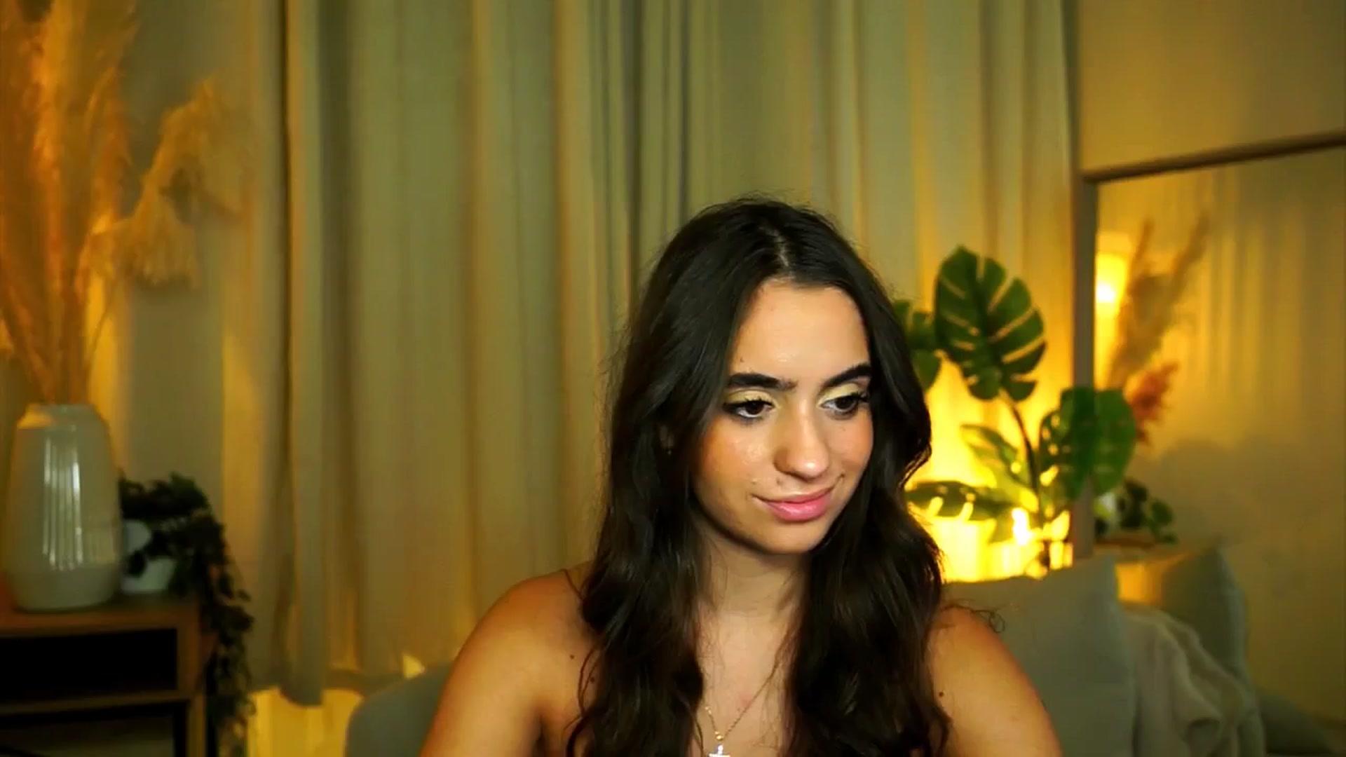 Gallery image thumbnail from milkyway_'s myfreecams stream on, 09/01/2025, 18:11 image 16 of 20