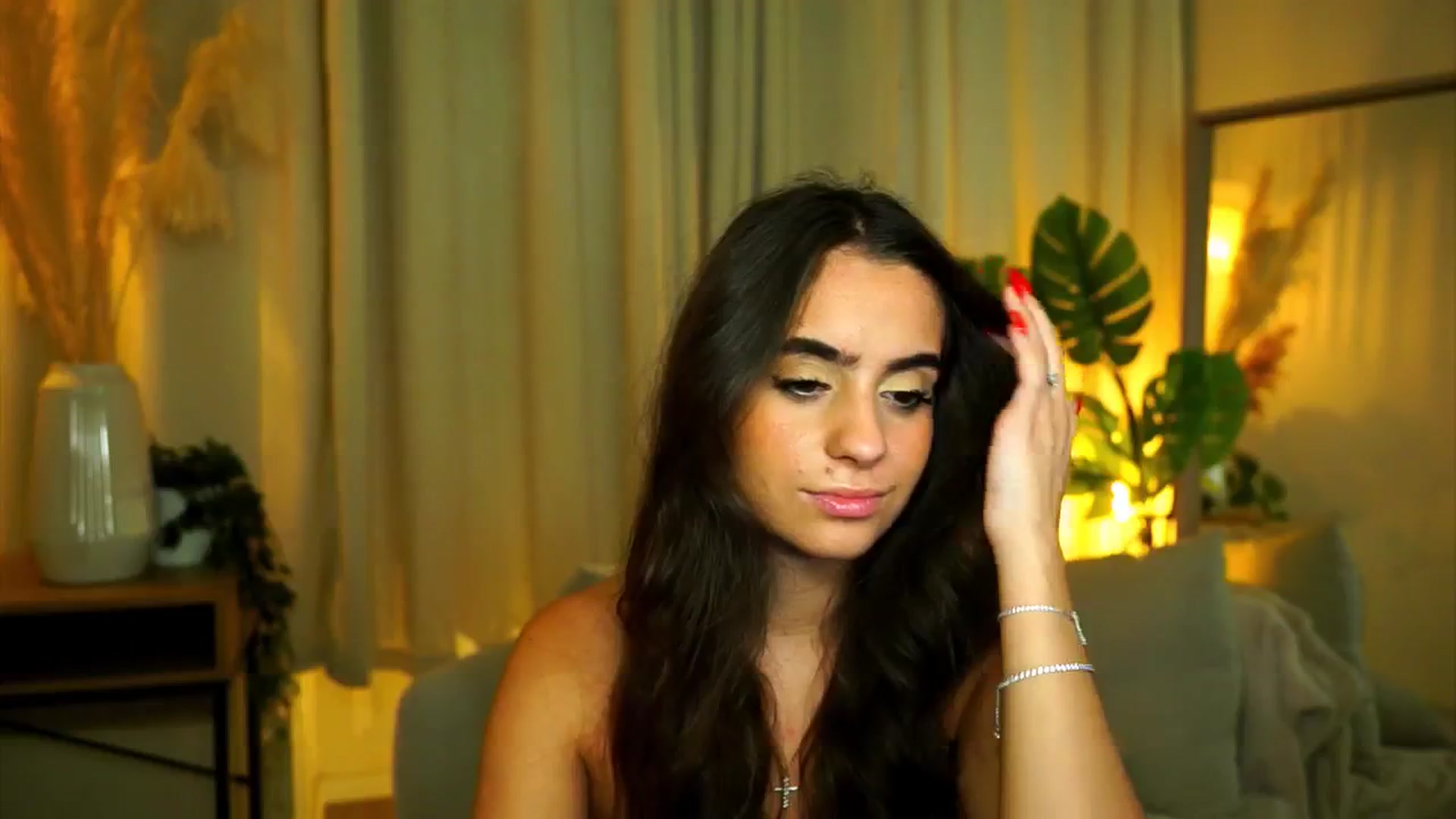 Gallery image thumbnail from milkyway_'s myfreecams stream on, 09/01/2025, 18:11 image 18 of 20