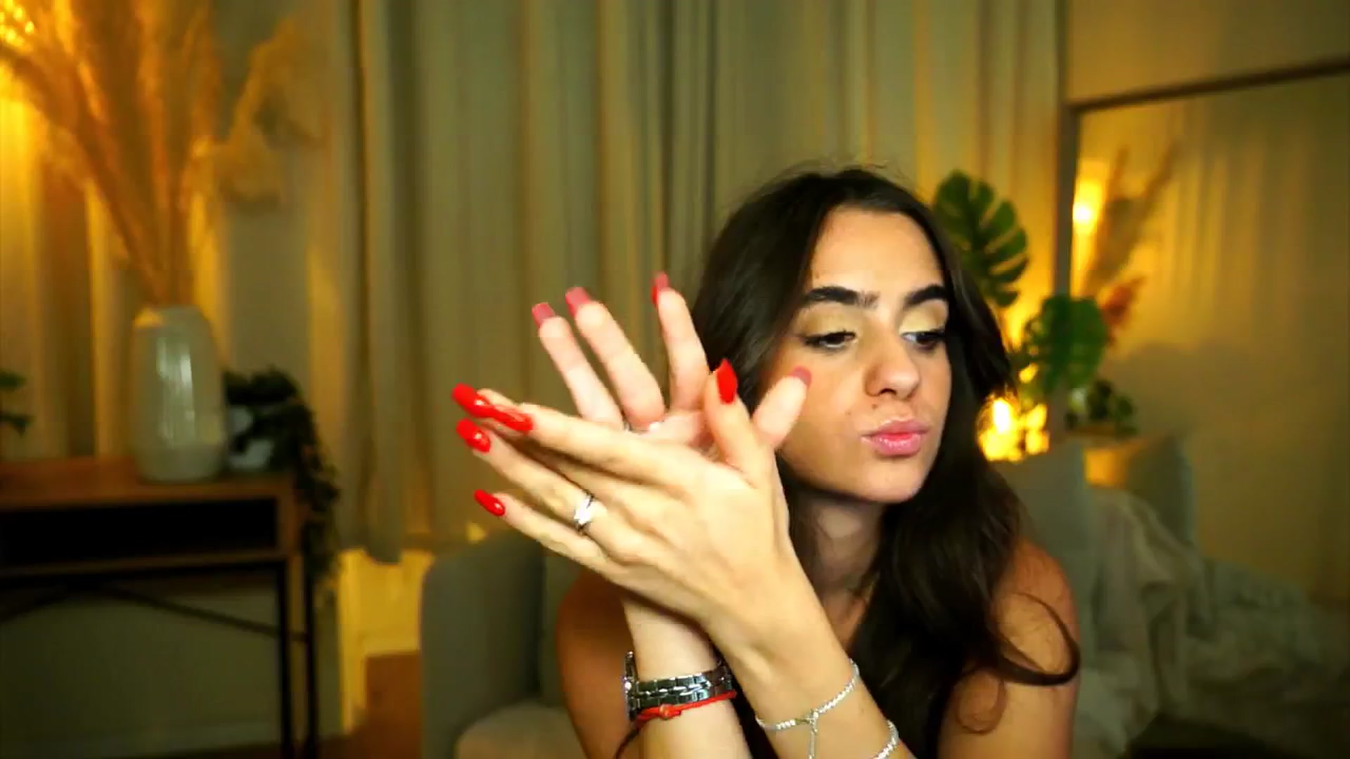 Gallery image thumbnail from milkyway_'s myfreecams stream on, 09/01/2025, 20:30 image 7 of 20