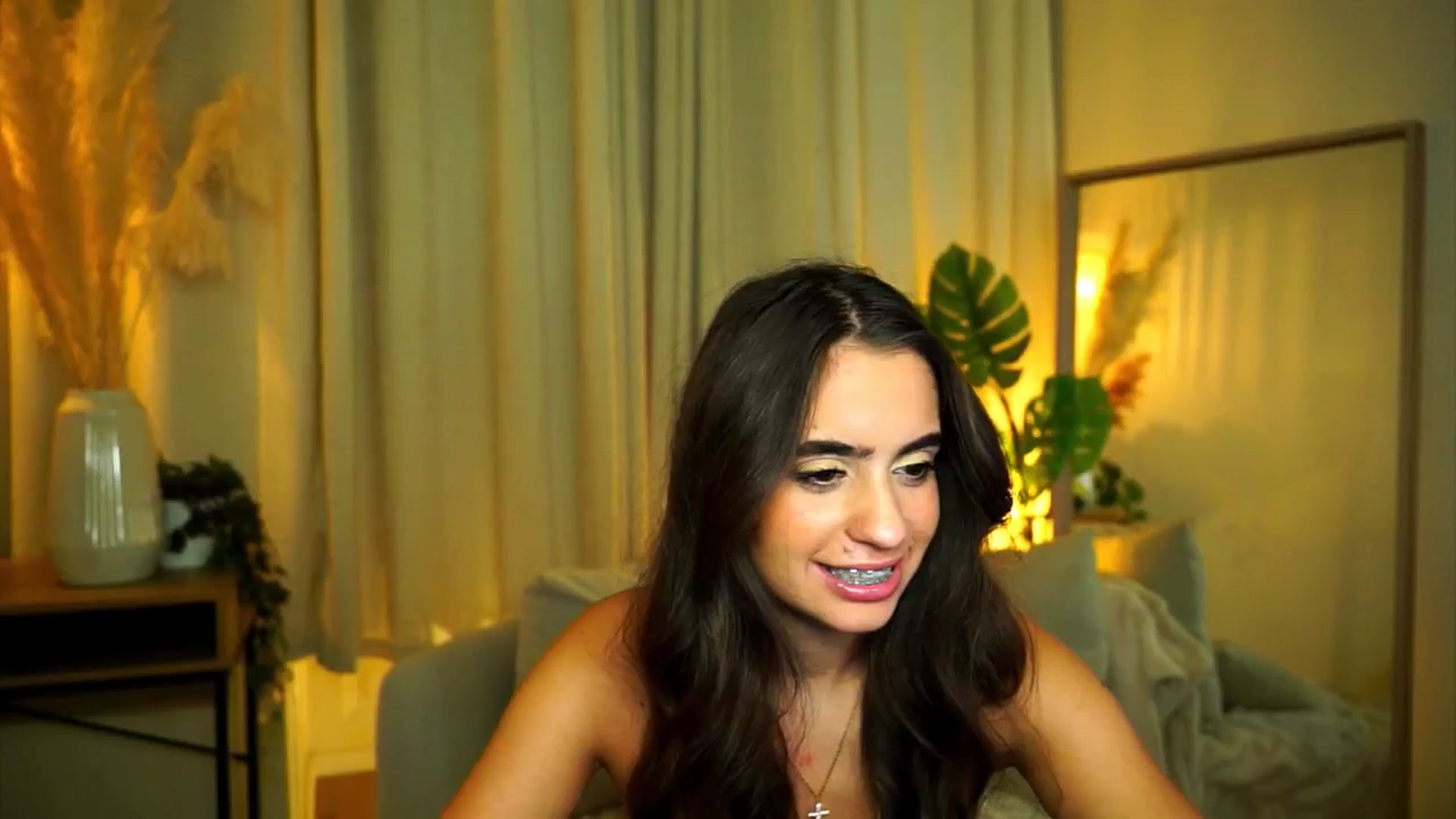 Gallery image thumbnail from milkyway_'s myfreecams stream on, 09/01/2025, 20:30 image 15 of 20