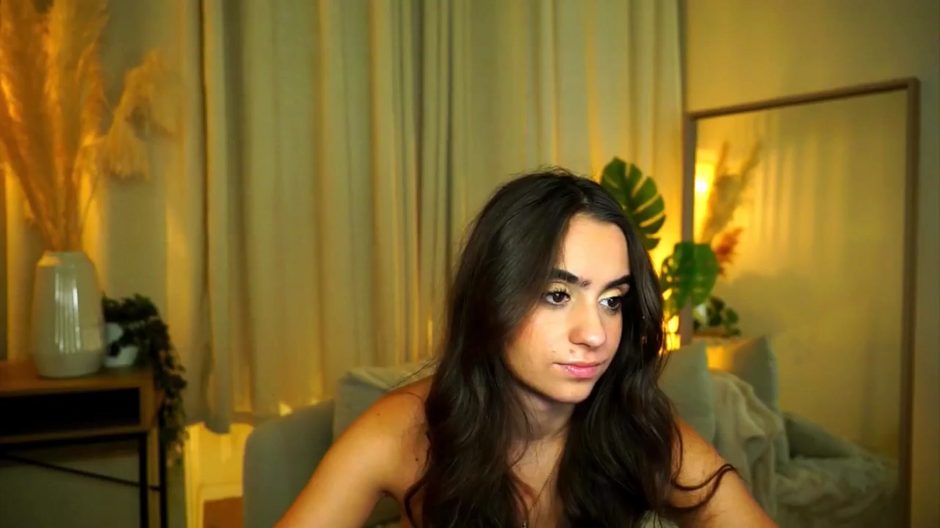 Gallery image thumbnail from milkyway_'s myfreecams stream on, 09/01/2025, 20:30 image 13 of 20