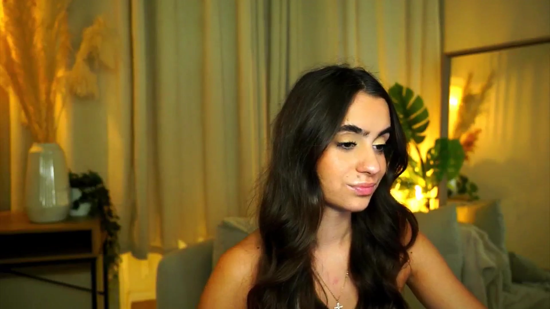 Gallery image thumbnail from milkyway_'s myfreecams stream on, 09/01/2025, 21:09 image 11 of 20