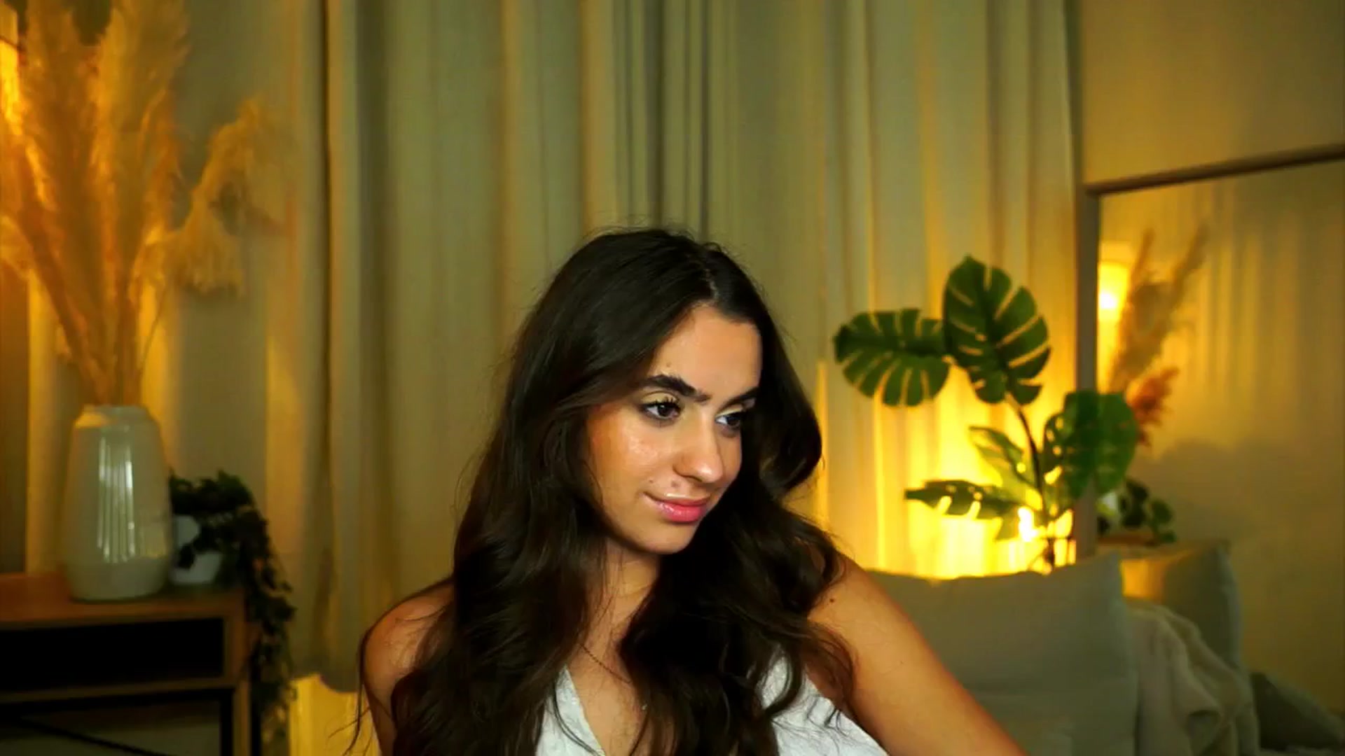 Gallery image thumbnail from milkyway_'s myfreecams stream on, 09/01/2025, 21:09 image 1 of 20