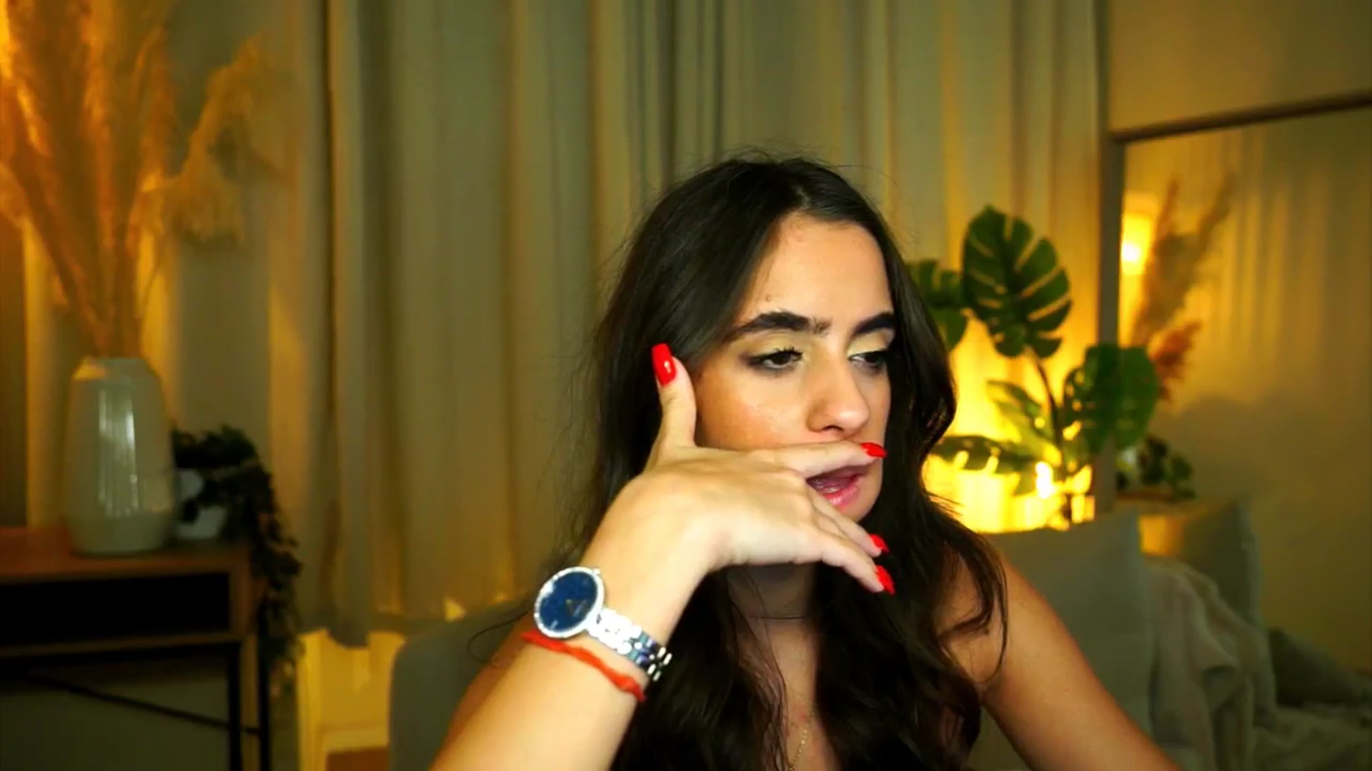 Gallery image thumbnail from milkyway_'s myfreecams stream on, 09/01/2025, 21:09 image 17 of 20