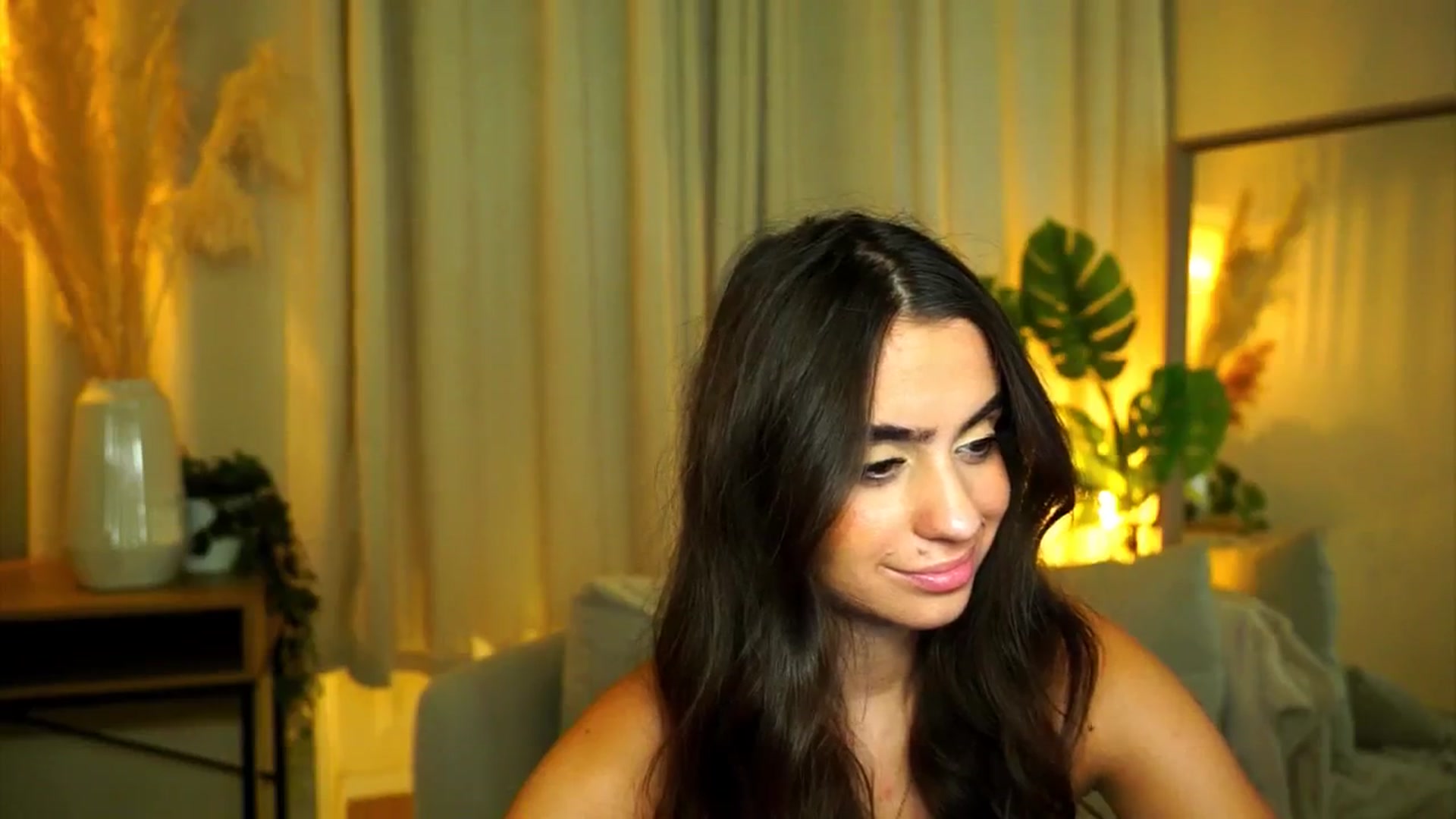 Gallery image thumbnail from milkyway_'s myfreecams stream on, 09/01/2025, 21:09 image 20 of 20