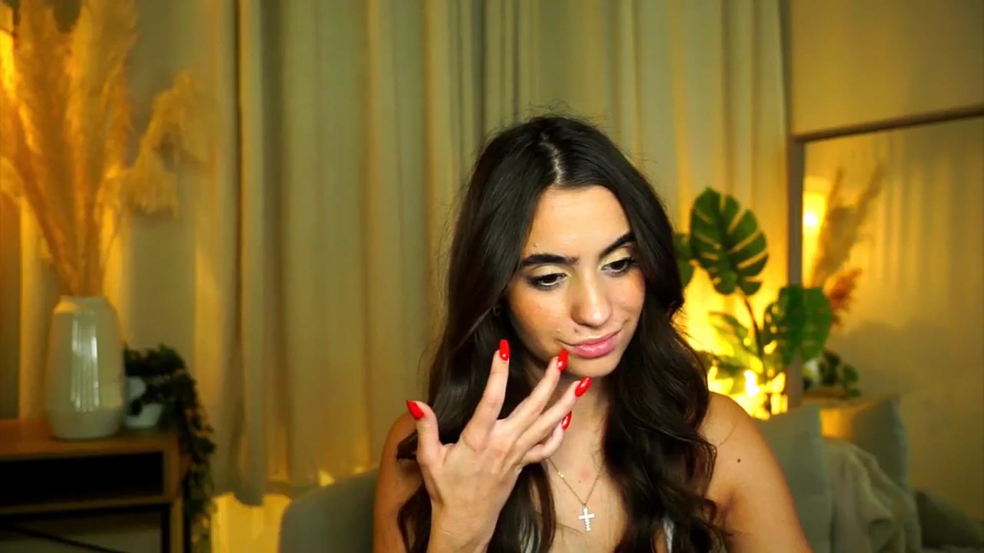 Gallery image thumbnail from milkyway_'s myfreecams stream on, 09/01/2025, 21:09 image 4 of 20