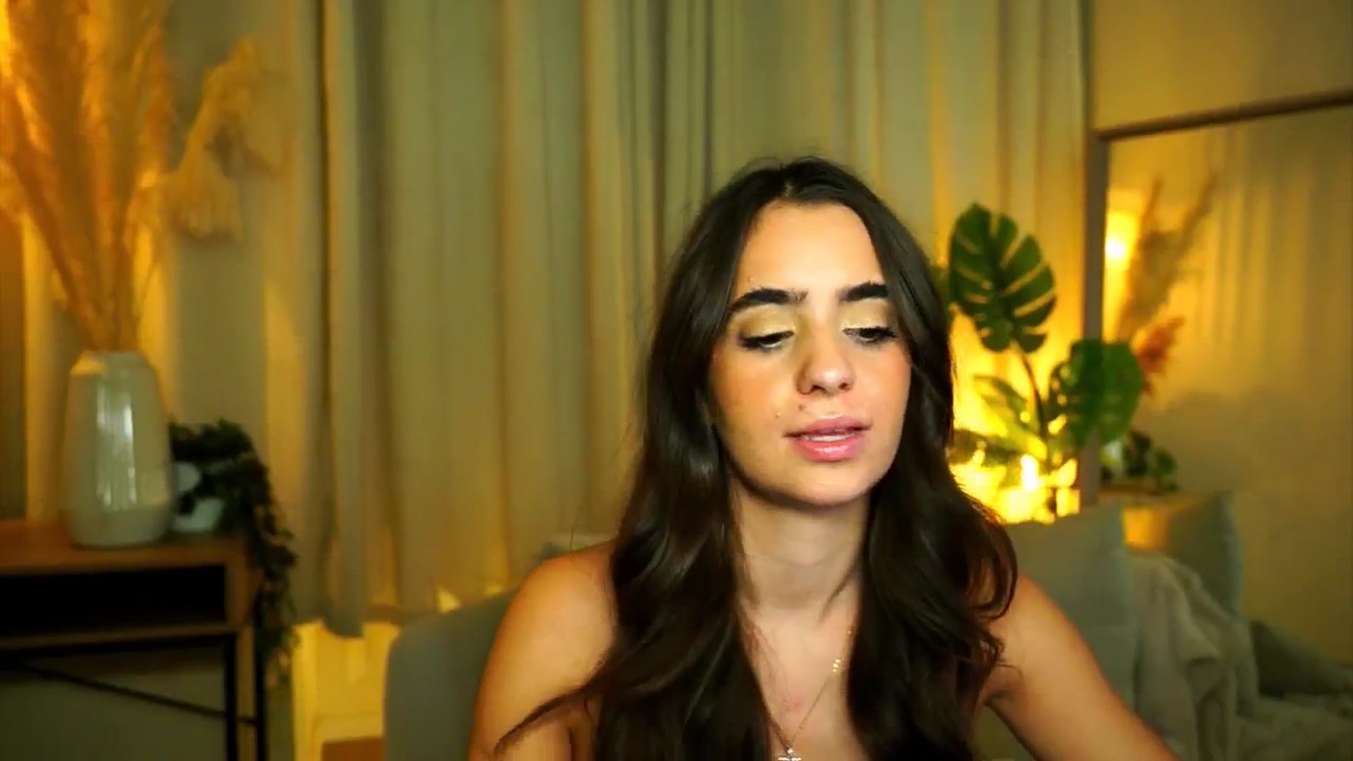 Gallery image thumbnail from milkyway_'s myfreecams stream on, 09/01/2025, 21:09 image 8 of 20