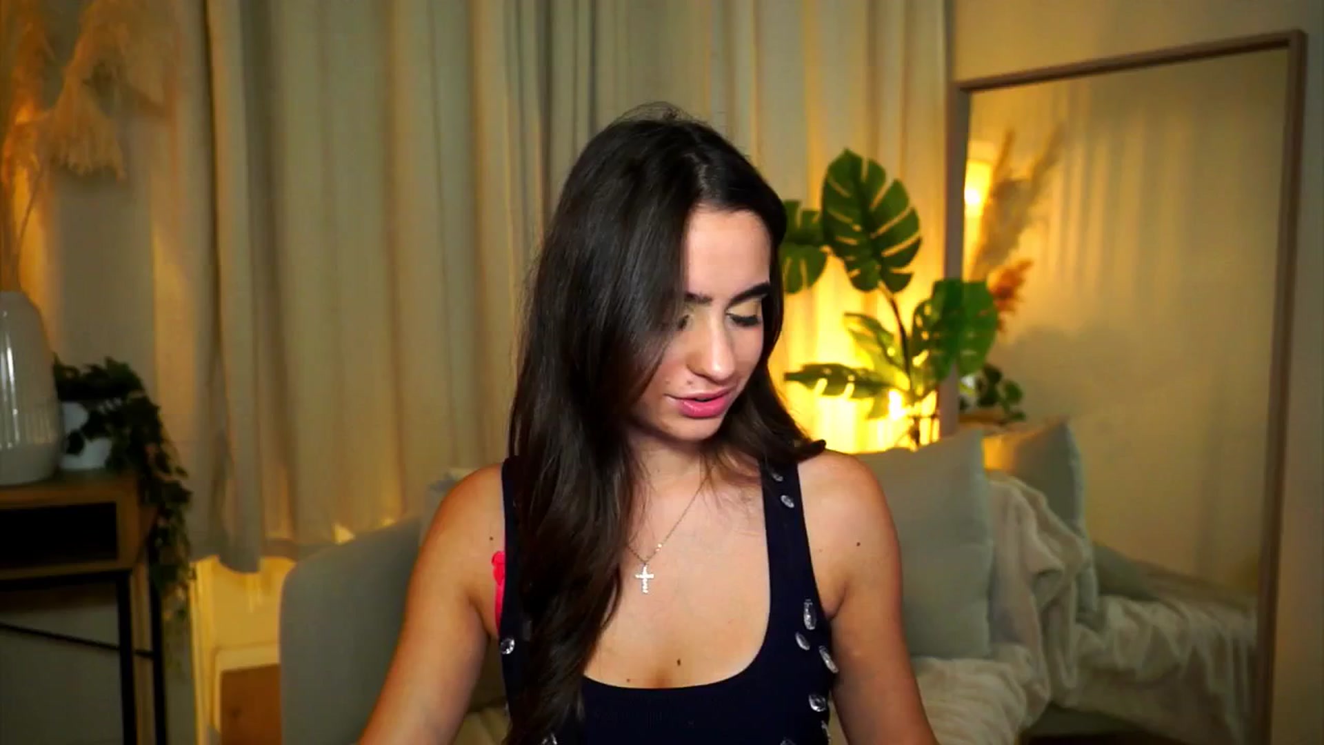 Gallery image thumbnail from milkyway_'s myfreecams stream on, 09/02/2025, 21:15 image 13 of 20