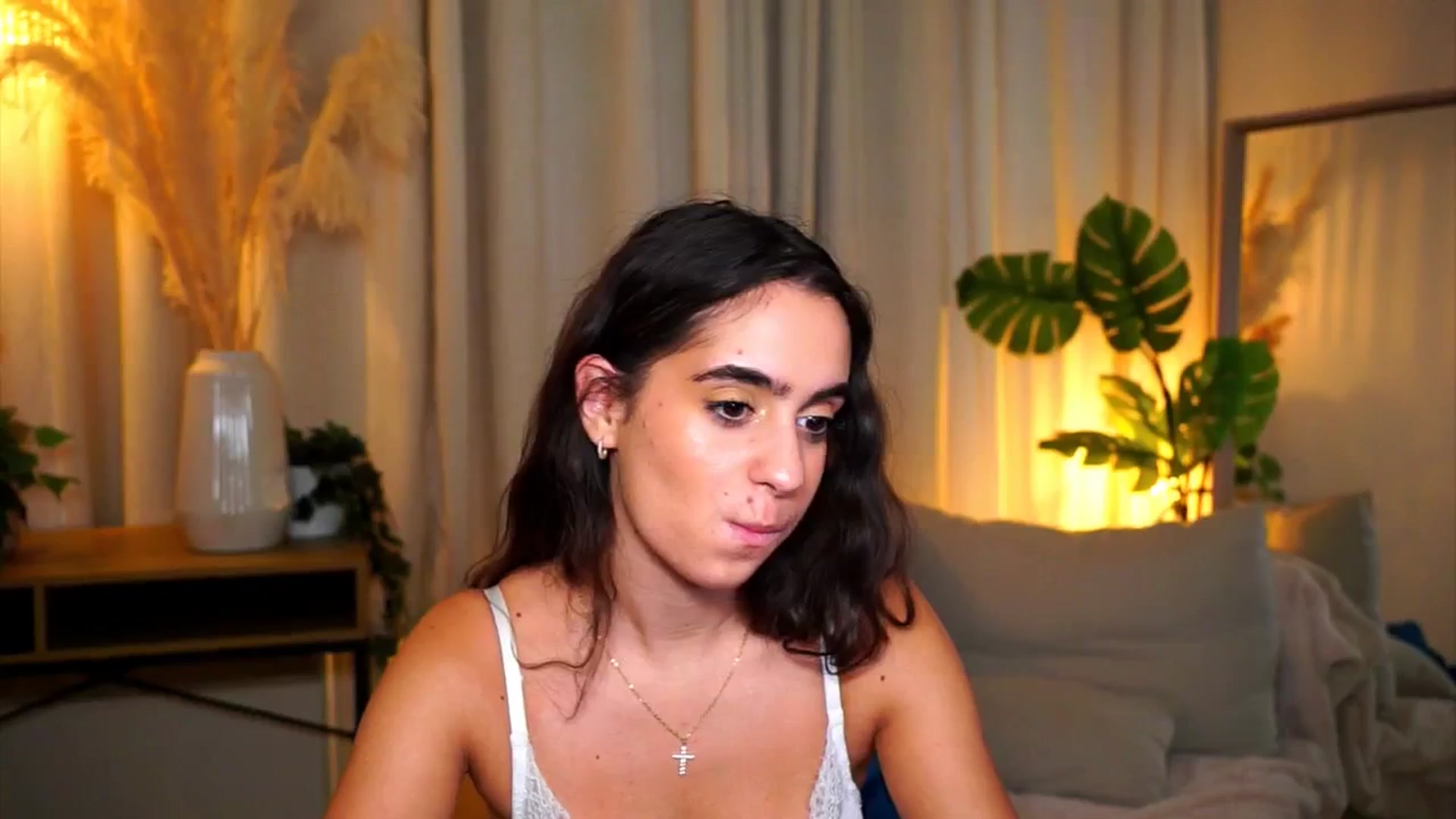 Gallery image thumbnail from milkyway_'s myfreecams stream on, 09/04/2025, 21:03 image 15 of 20