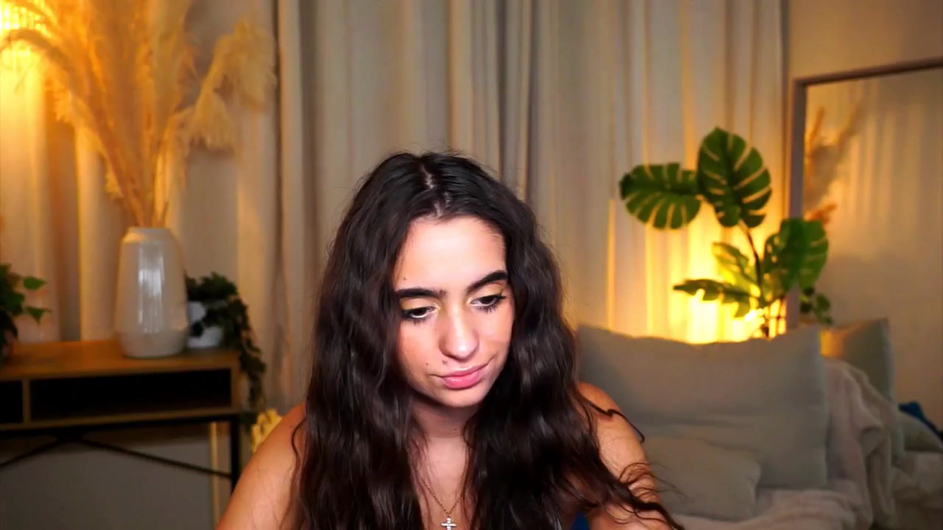 Gallery image thumbnail from milkyway_'s myfreecams stream on, 09/04/2025, 21:03 image 14 of 20