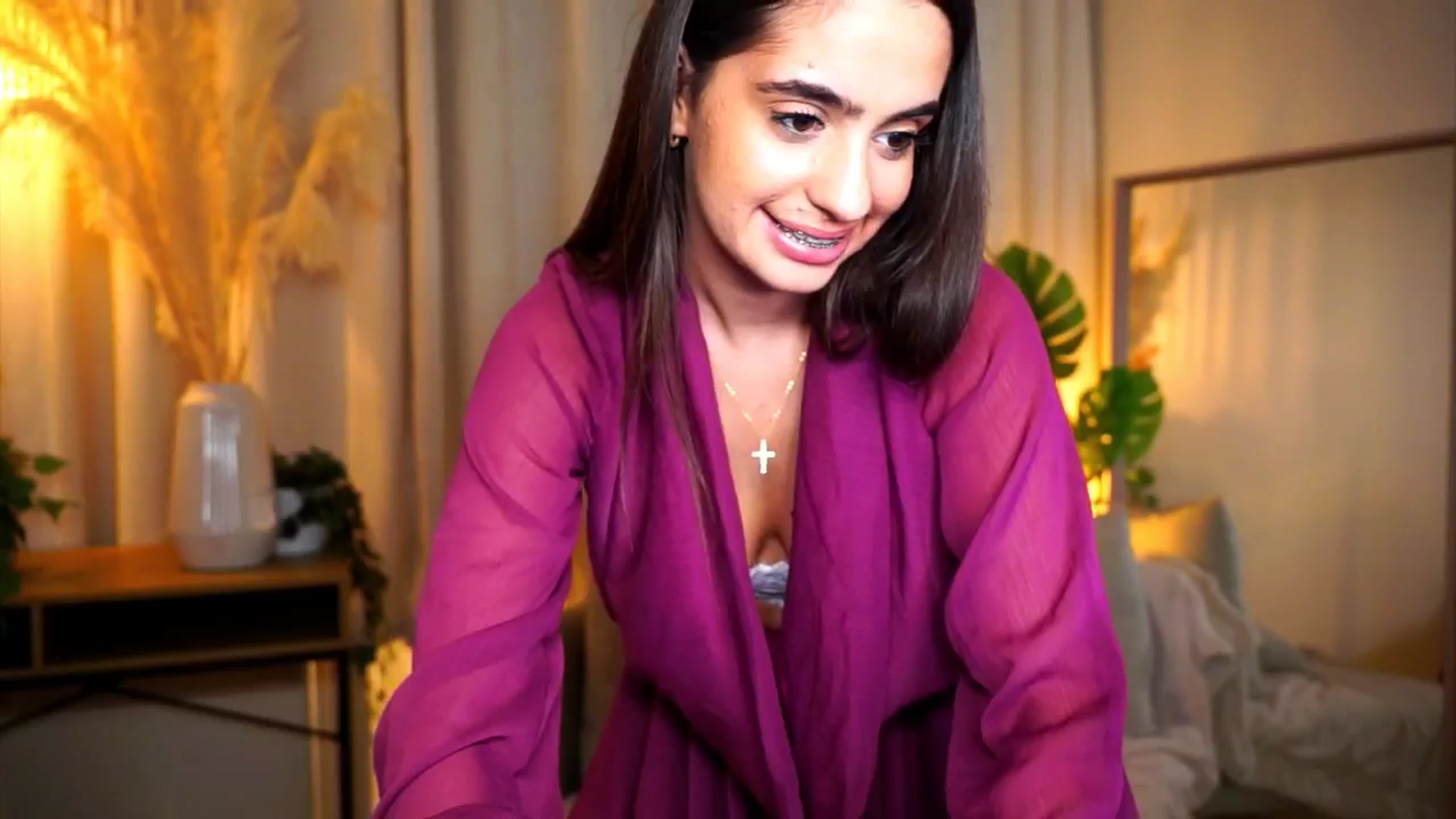 Gallery image thumbnail from milkyway_'s myfreecams stream on, 09/05/2025, 18:08 image 5 of 20
