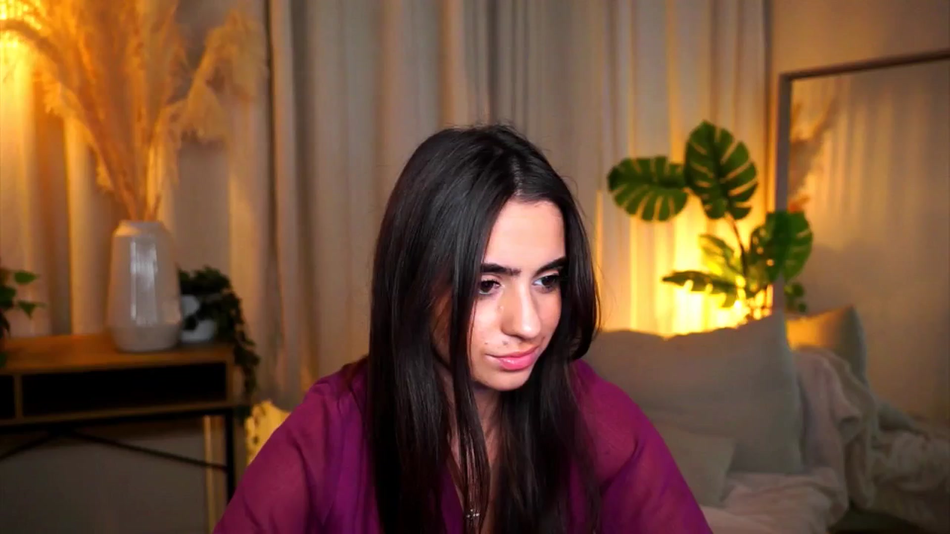 Gallery image thumbnail from milkyway_'s myfreecams stream on, 09/05/2025, 18:08 image 2 of 20