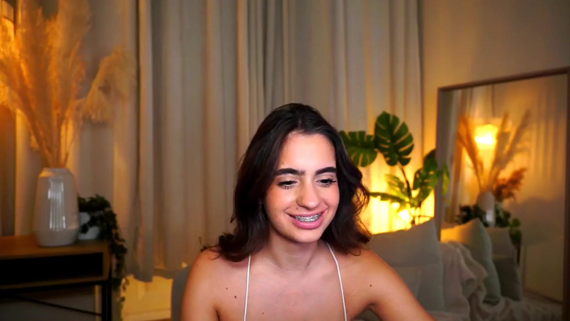 Gallery image thumbnail from milkyway_'s myfreecams stream on, 09/08/2025, 16:40 image 19 of 20