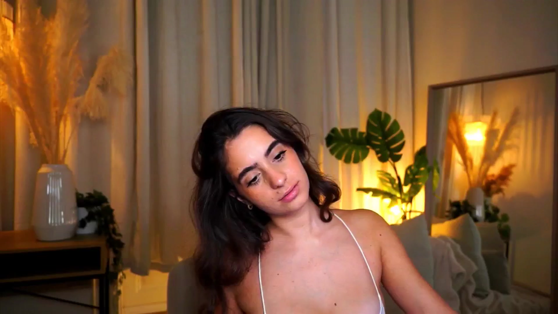 Gallery image thumbnail from milkyway_'s myfreecams stream on, 09/08/2025, 16:40 image 13 of 20
