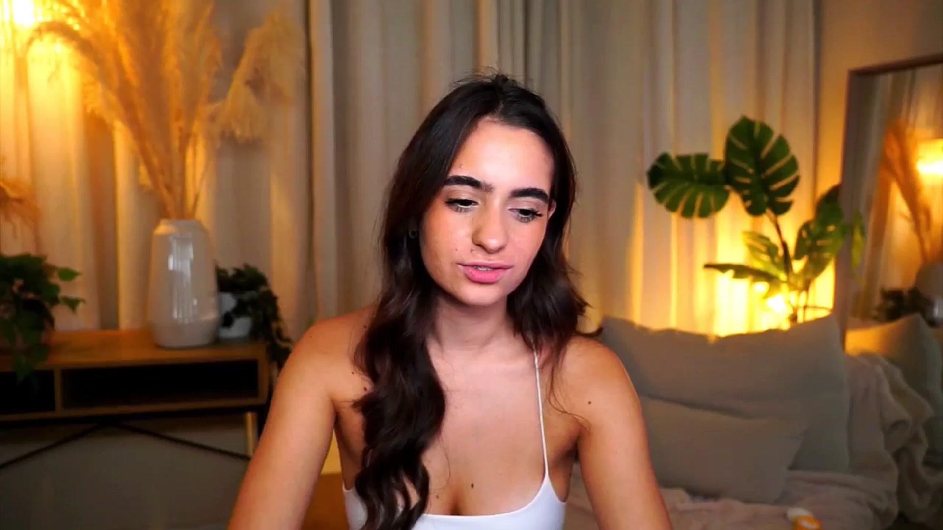 Gallery image thumbnail from milkyway_'s myfreecams stream on, 09/08/2025, 18:52 image 17 of 20