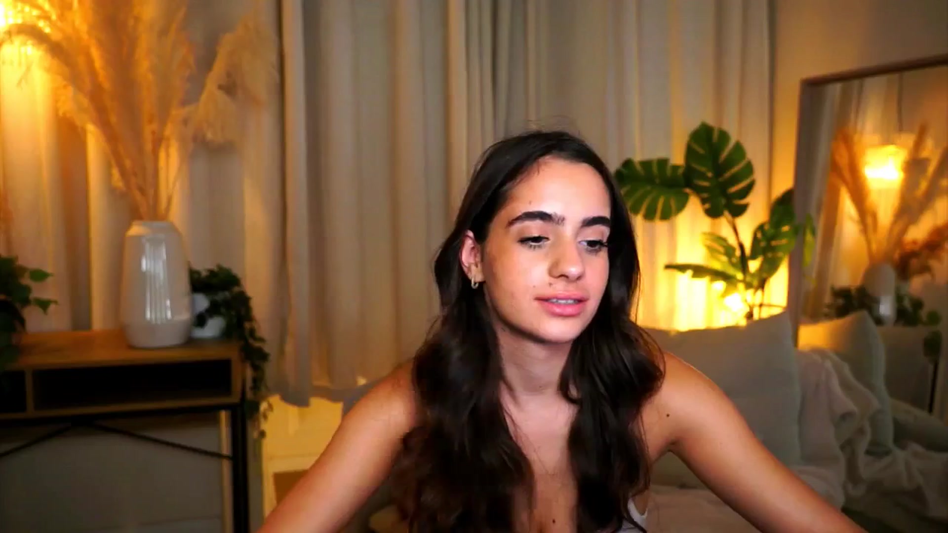 Gallery image thumbnail from milkyway_'s myfreecams stream on, 09/08/2025, 21:27 image 6 of 20